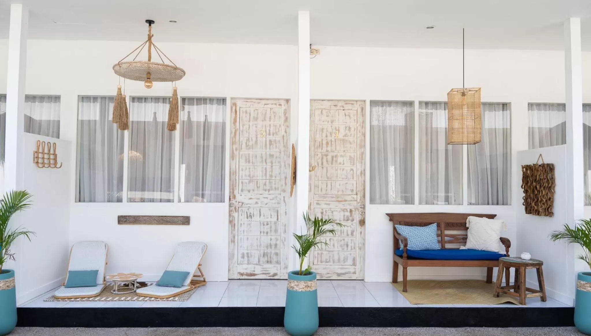 Seating area in The White Bay