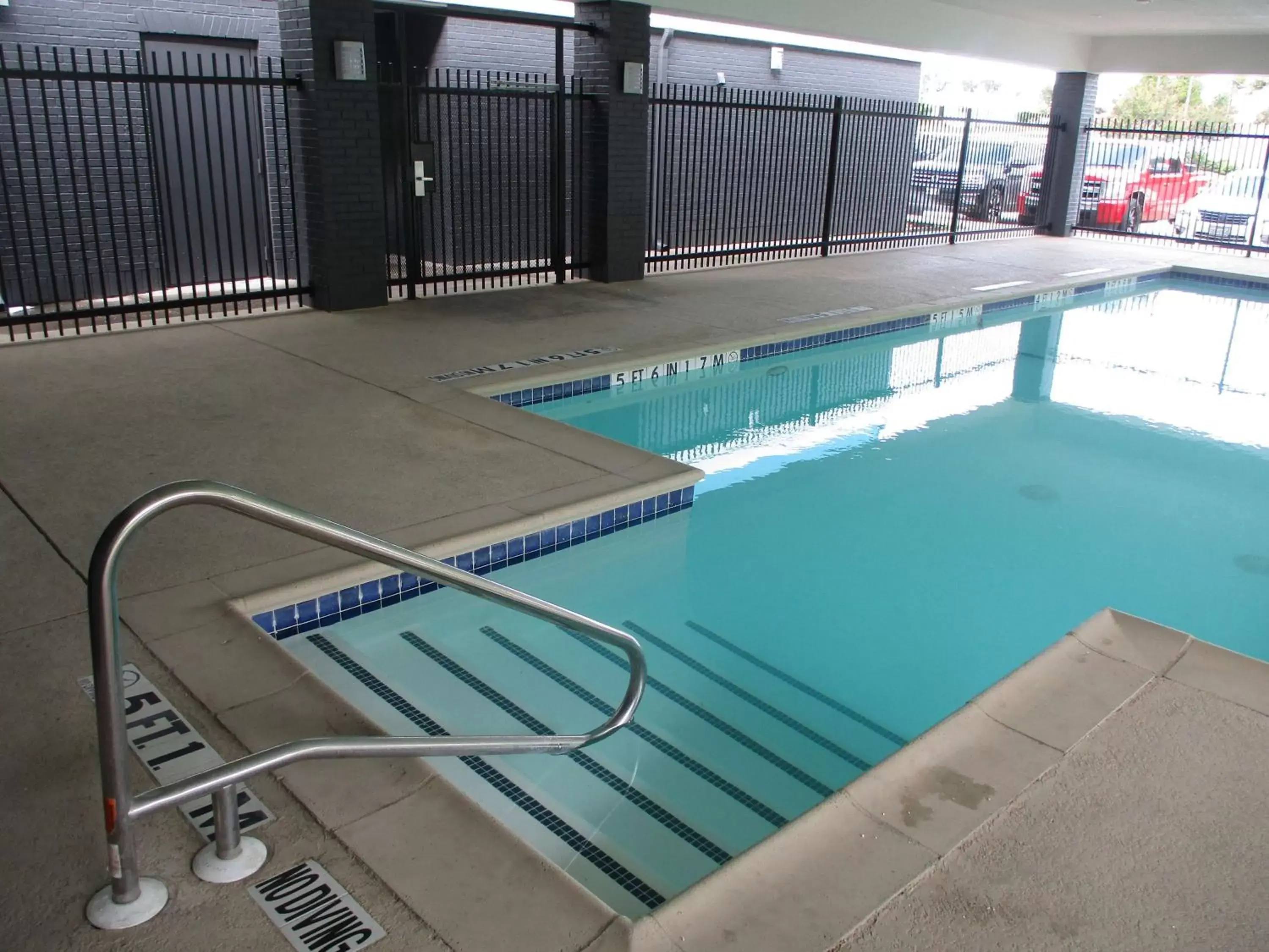 On site, Swimming Pool in Best Western Plus Stephenville Inn