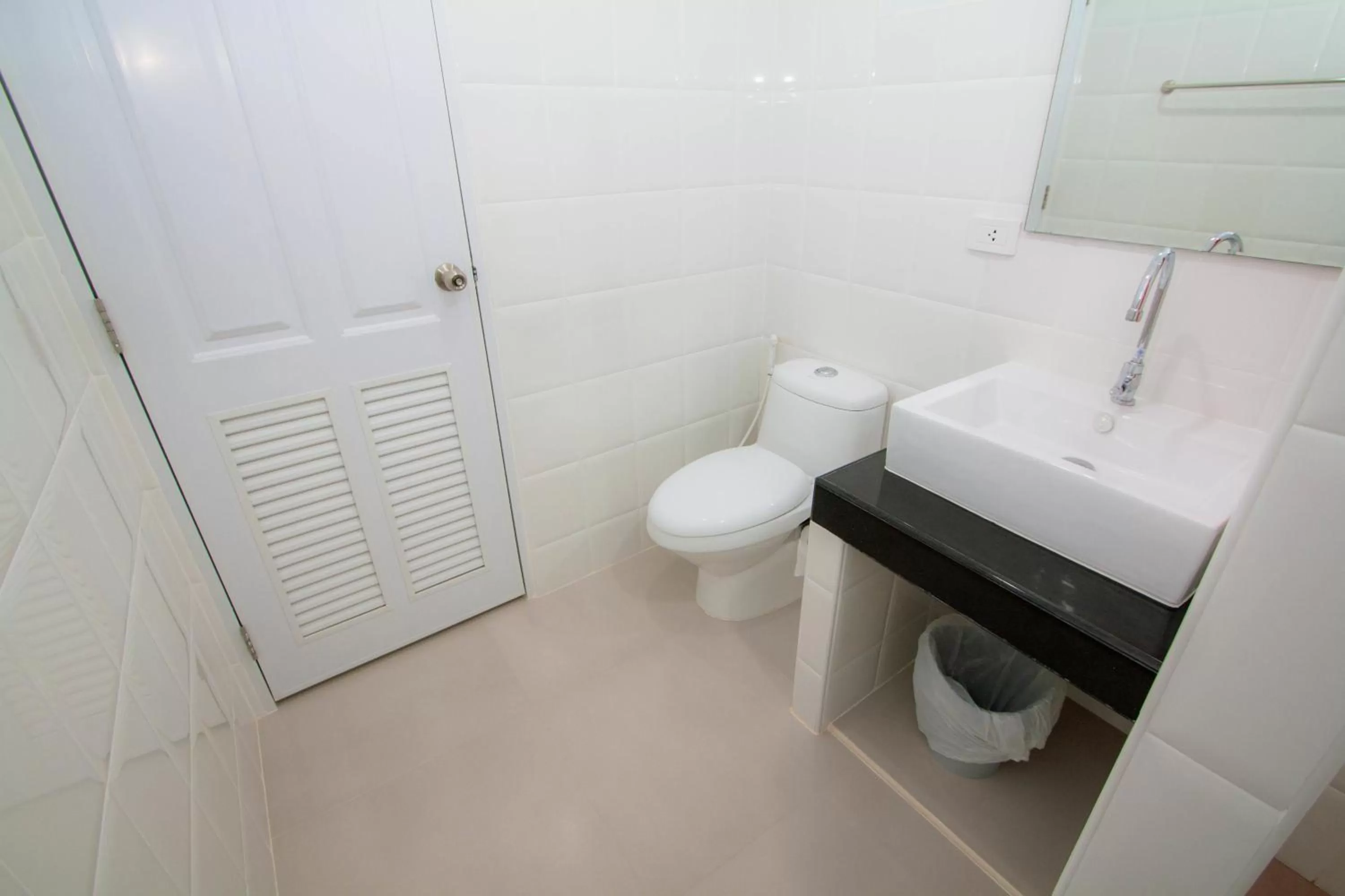 Bathroom in Baan Opun Garden Resort