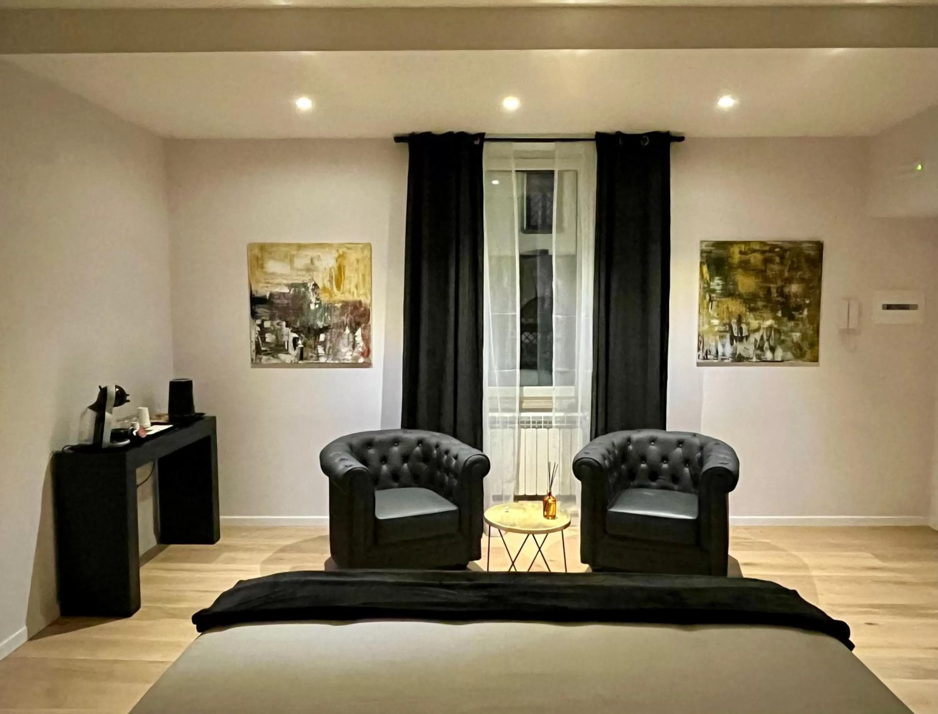 Seating Area in La Piazzetta Suite