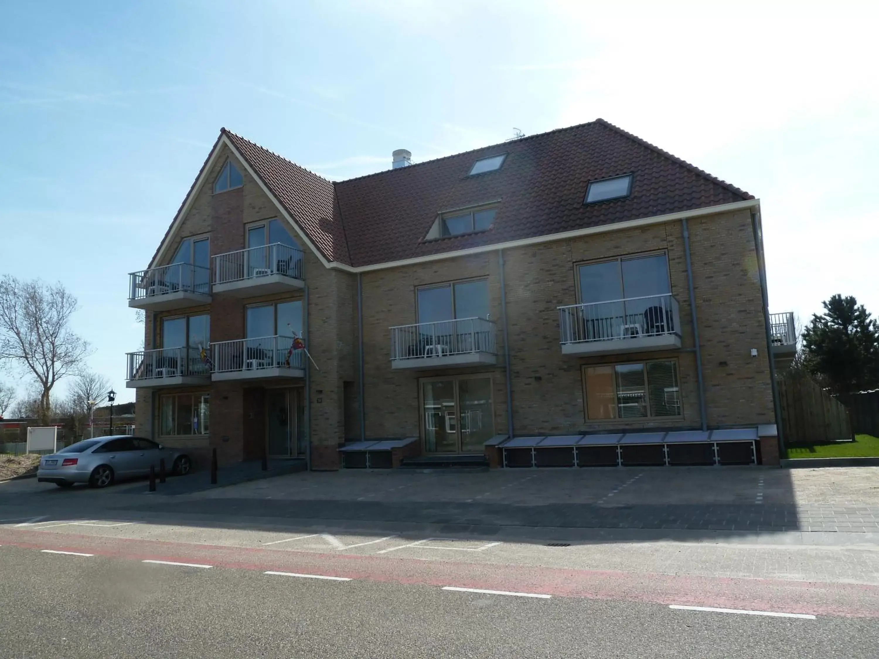 Facade/entrance, Property Building in Hotel het Zwaantje