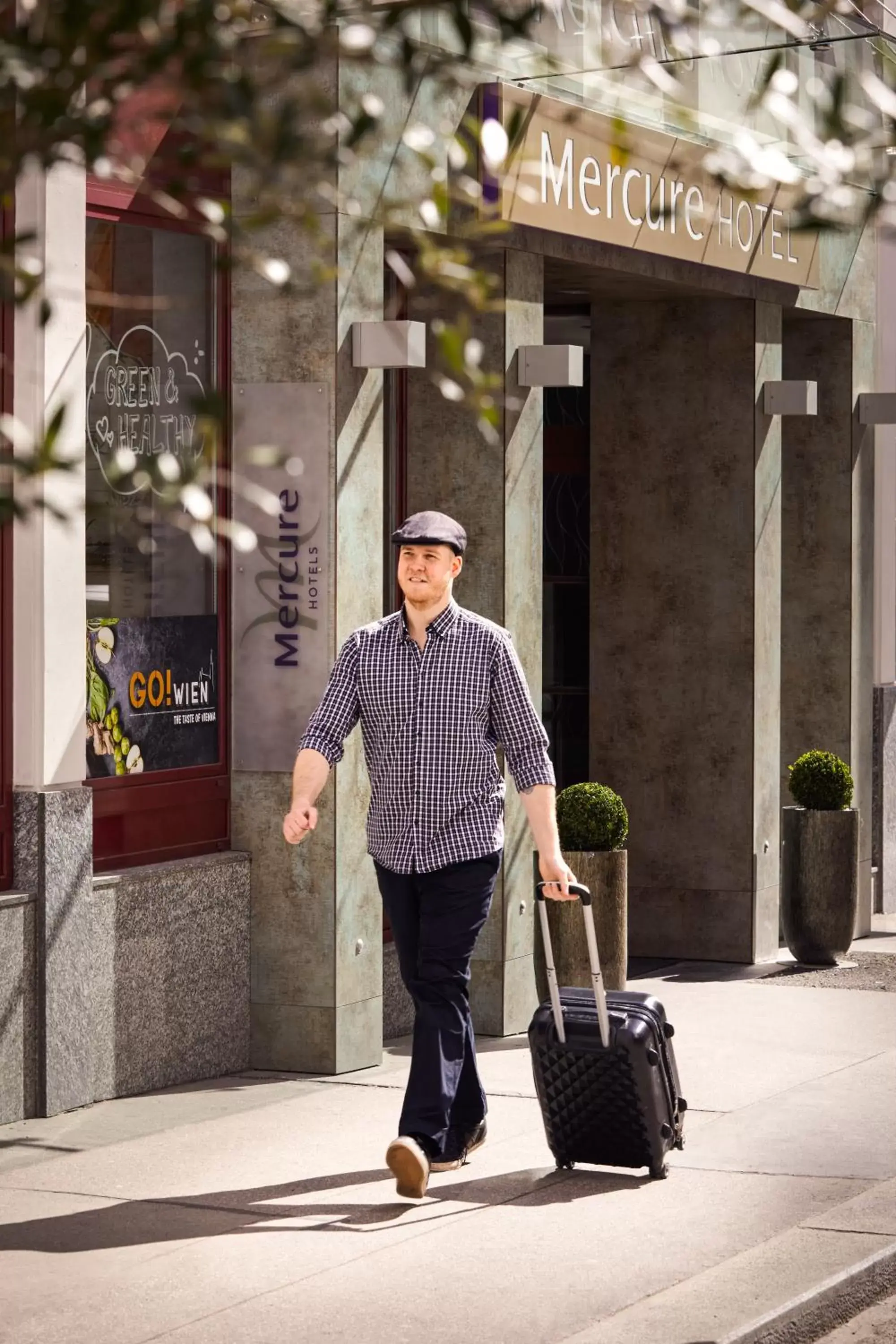 Facade/entrance in Mercure Wien Zentrum Facade/entrance in Mercure Wien Zentrum