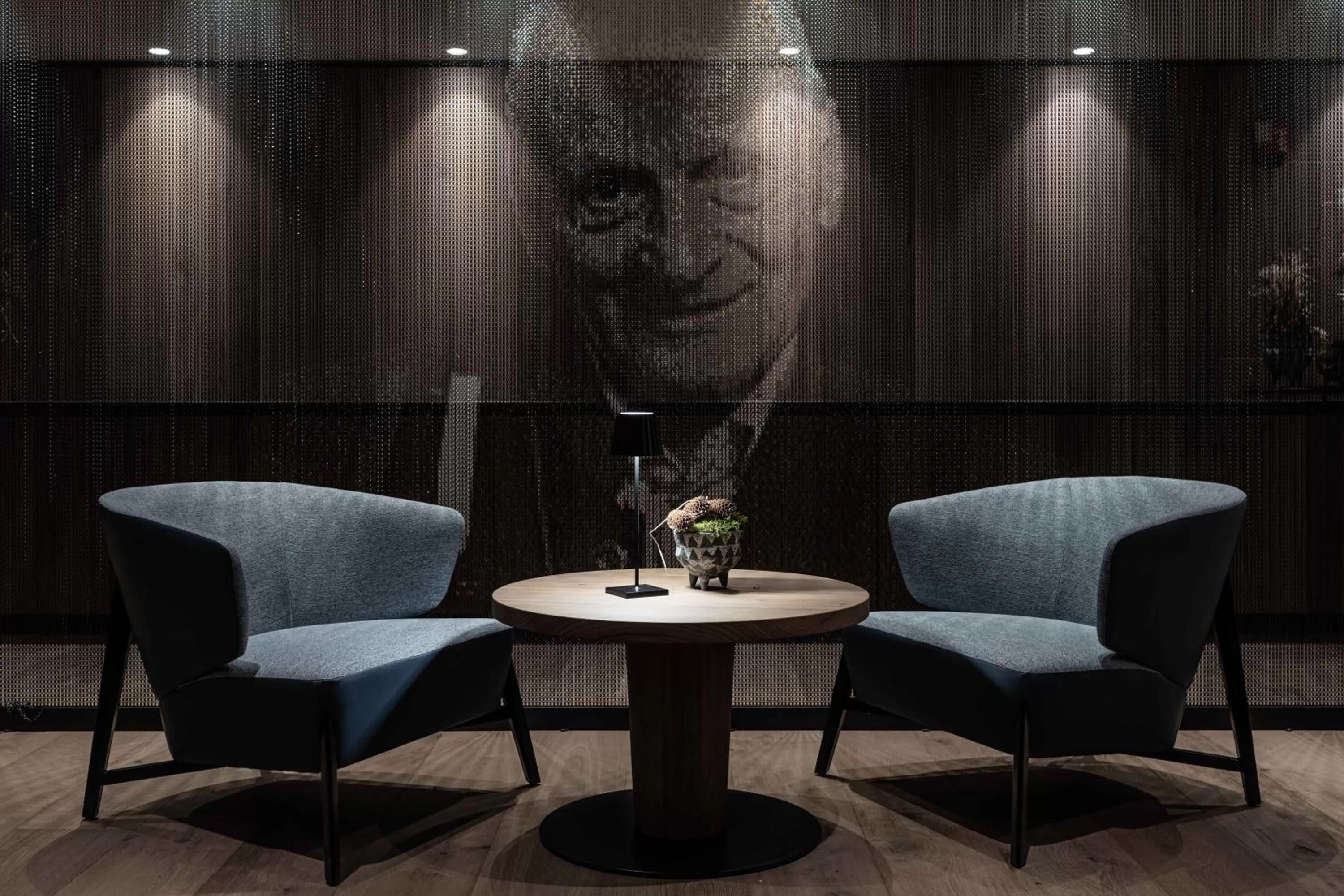 Communal lounge/ TV room in Linder Cycling Hotel