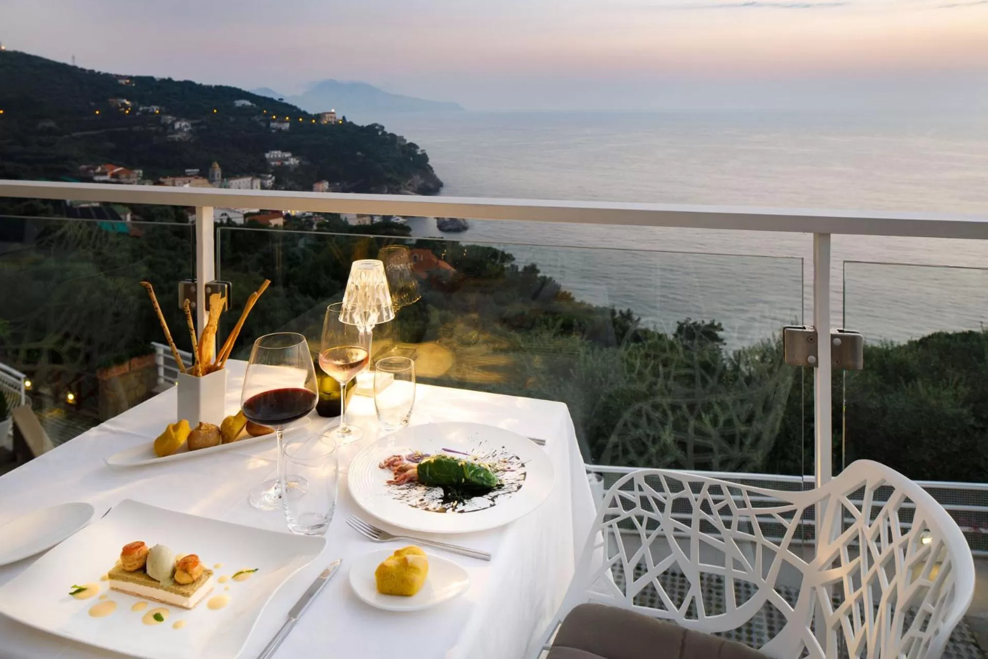 Restaurant/places to eat in Villa Fiorella Art Hotel