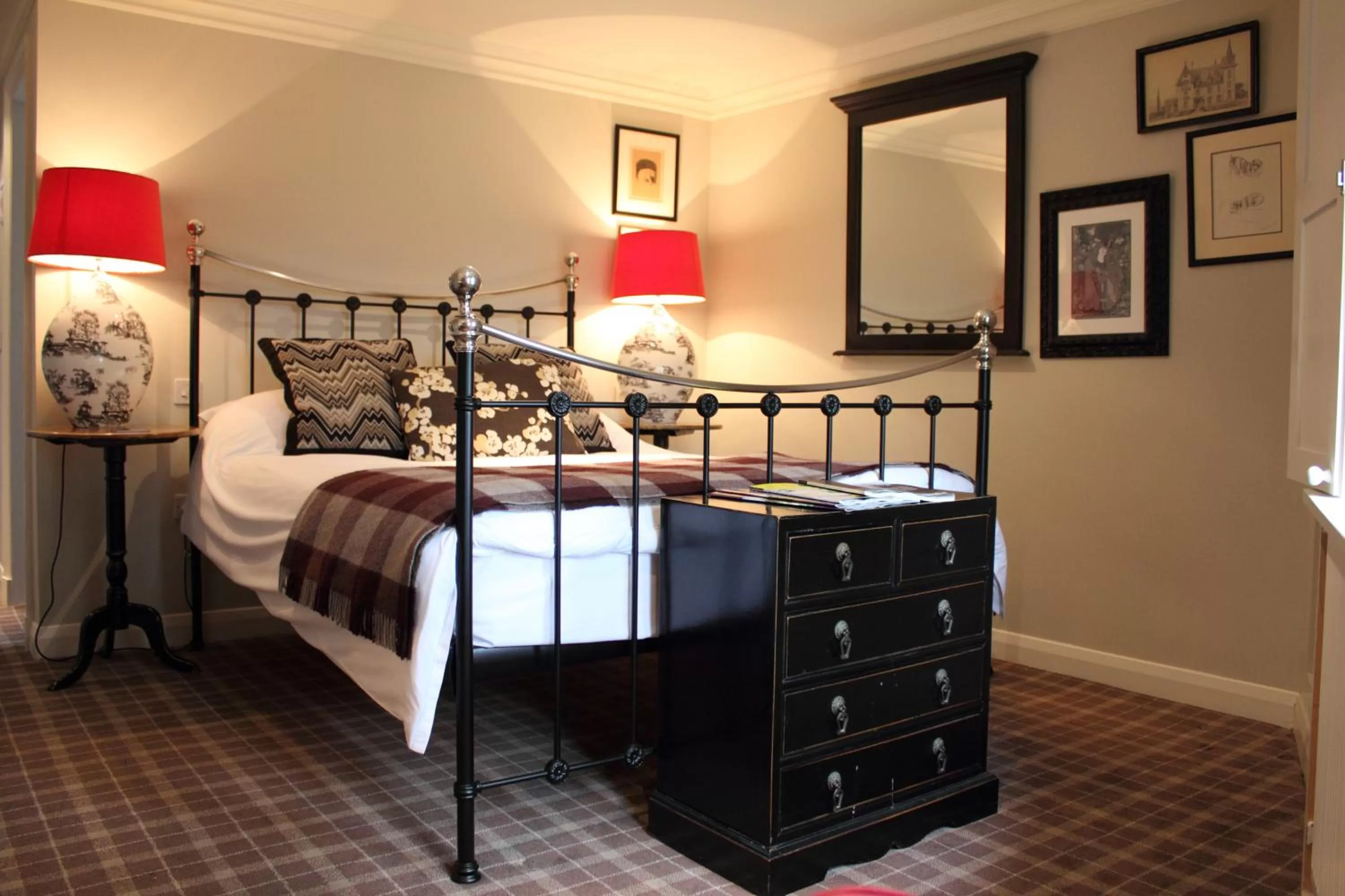 Bedroom, Bed in The Spread Eagle