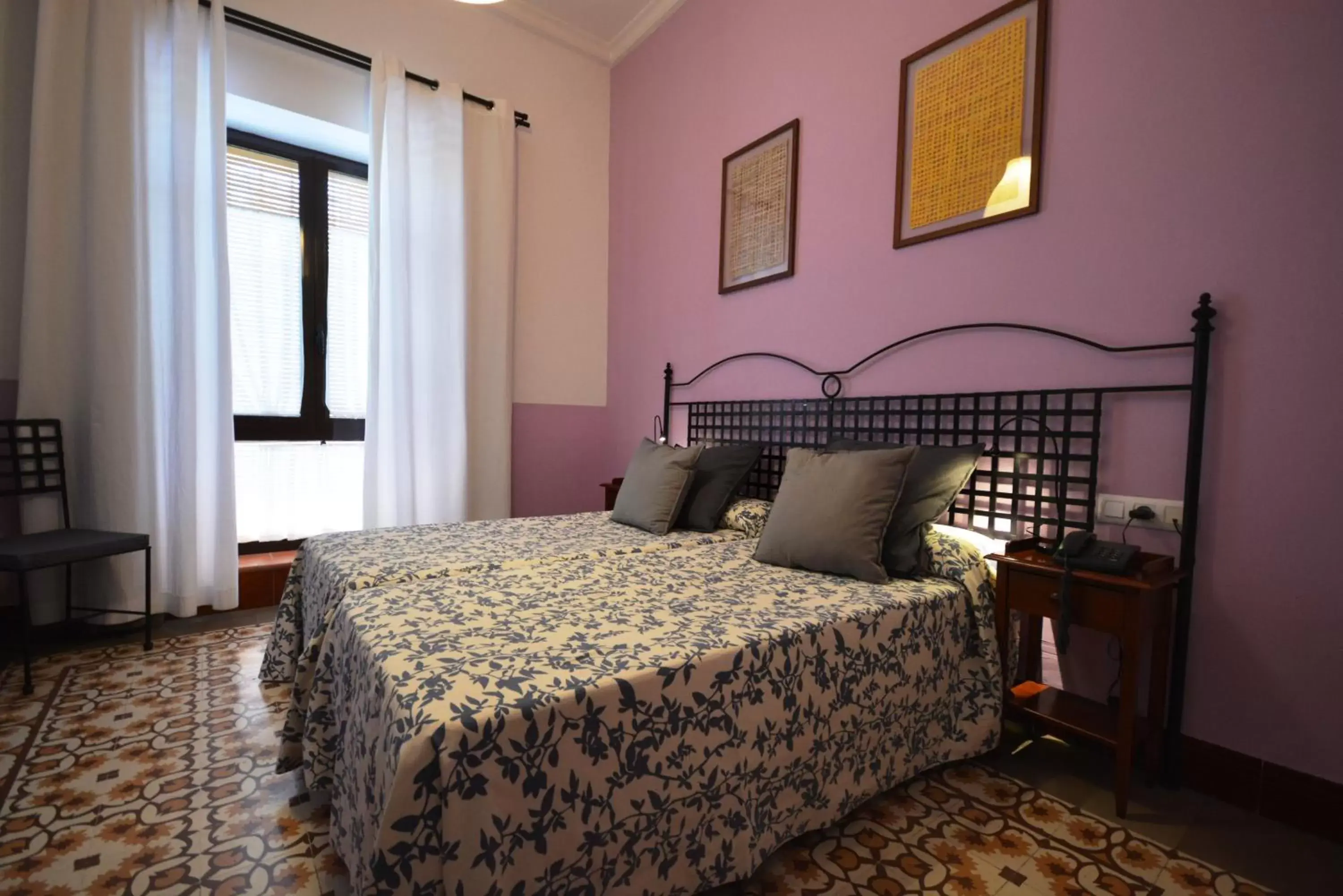 Bed in Hotel Casa de los Azulejos