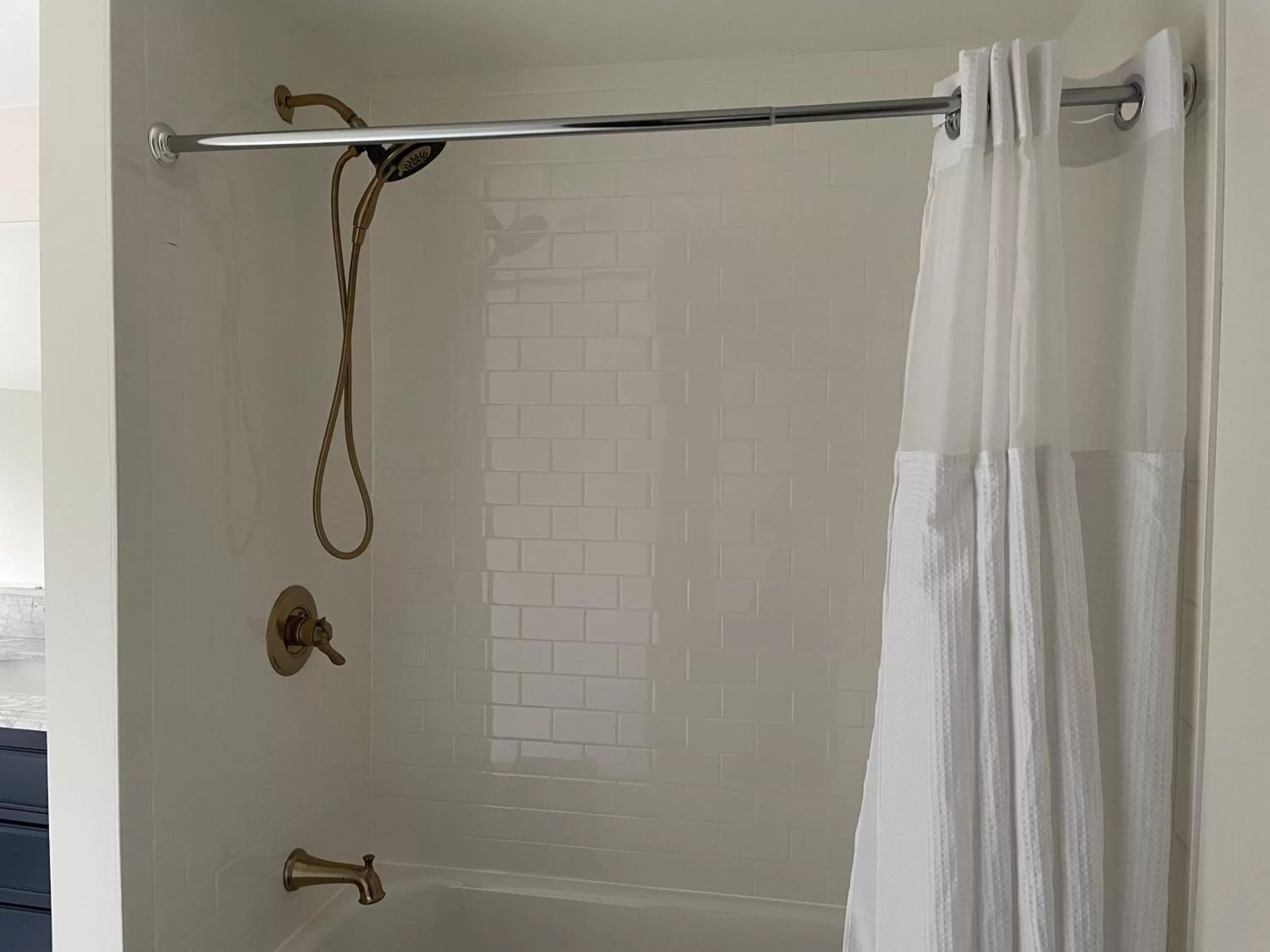 Bathroom in The Argus Hotel & Cocktail Lounge