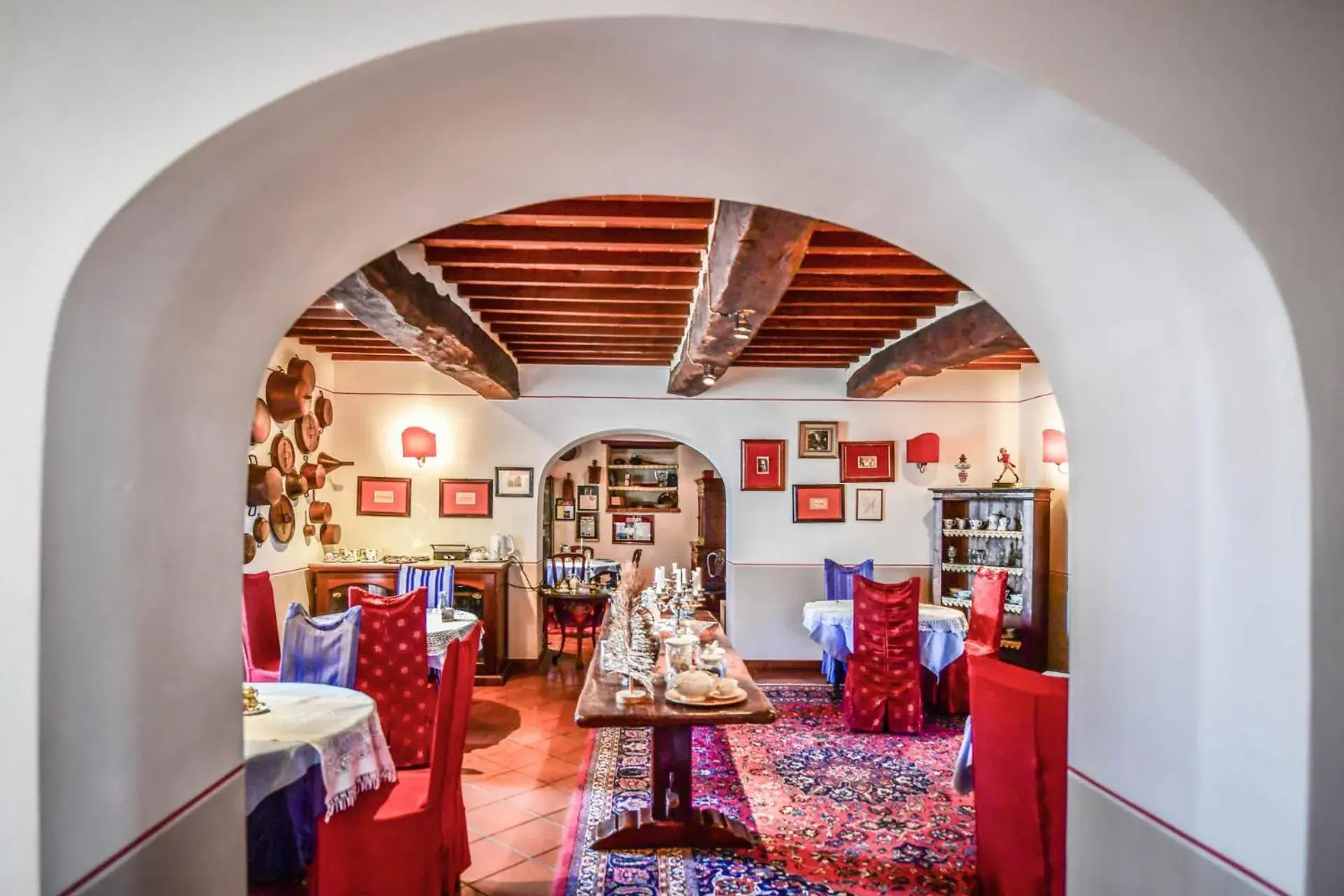 Restaurant/Places to Eat in Relais Oroscopo Hotel