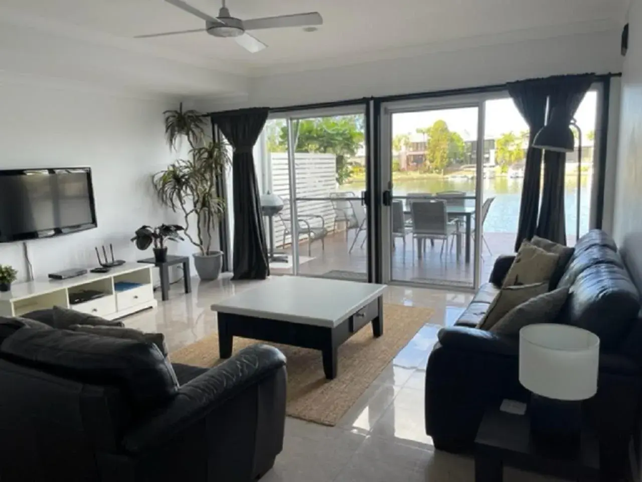 Seating Area in Noosa Entrance Waterfront Resort