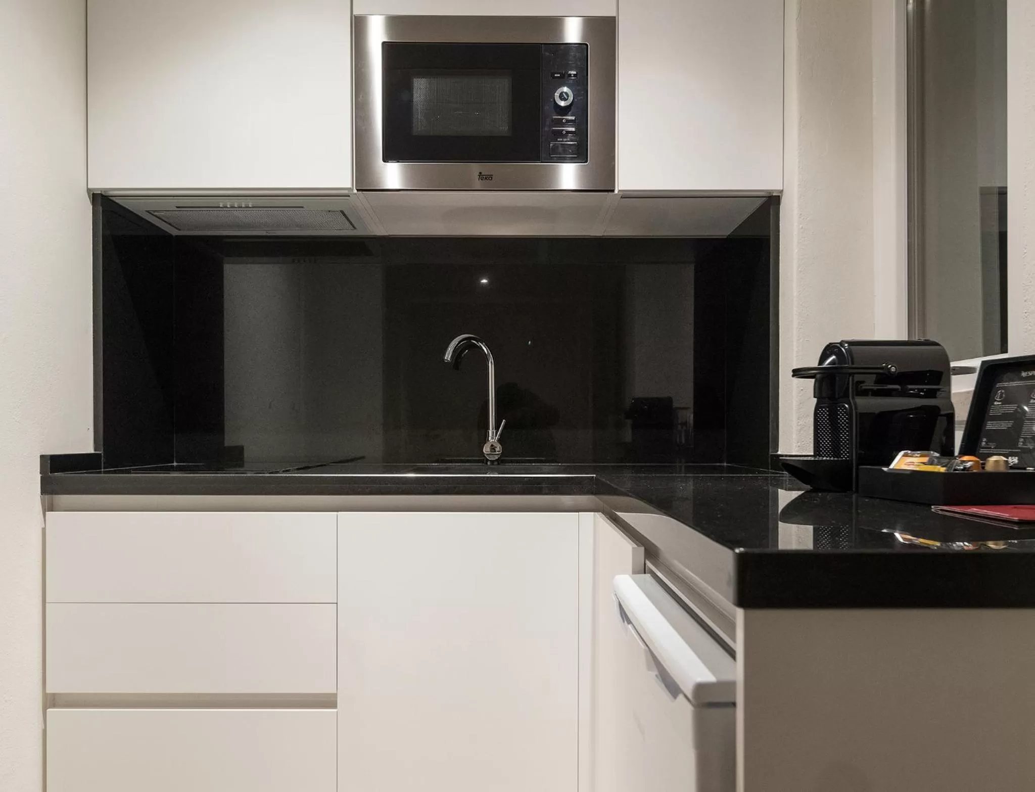 Coffee/tea facilities in Dom Pedro Marina