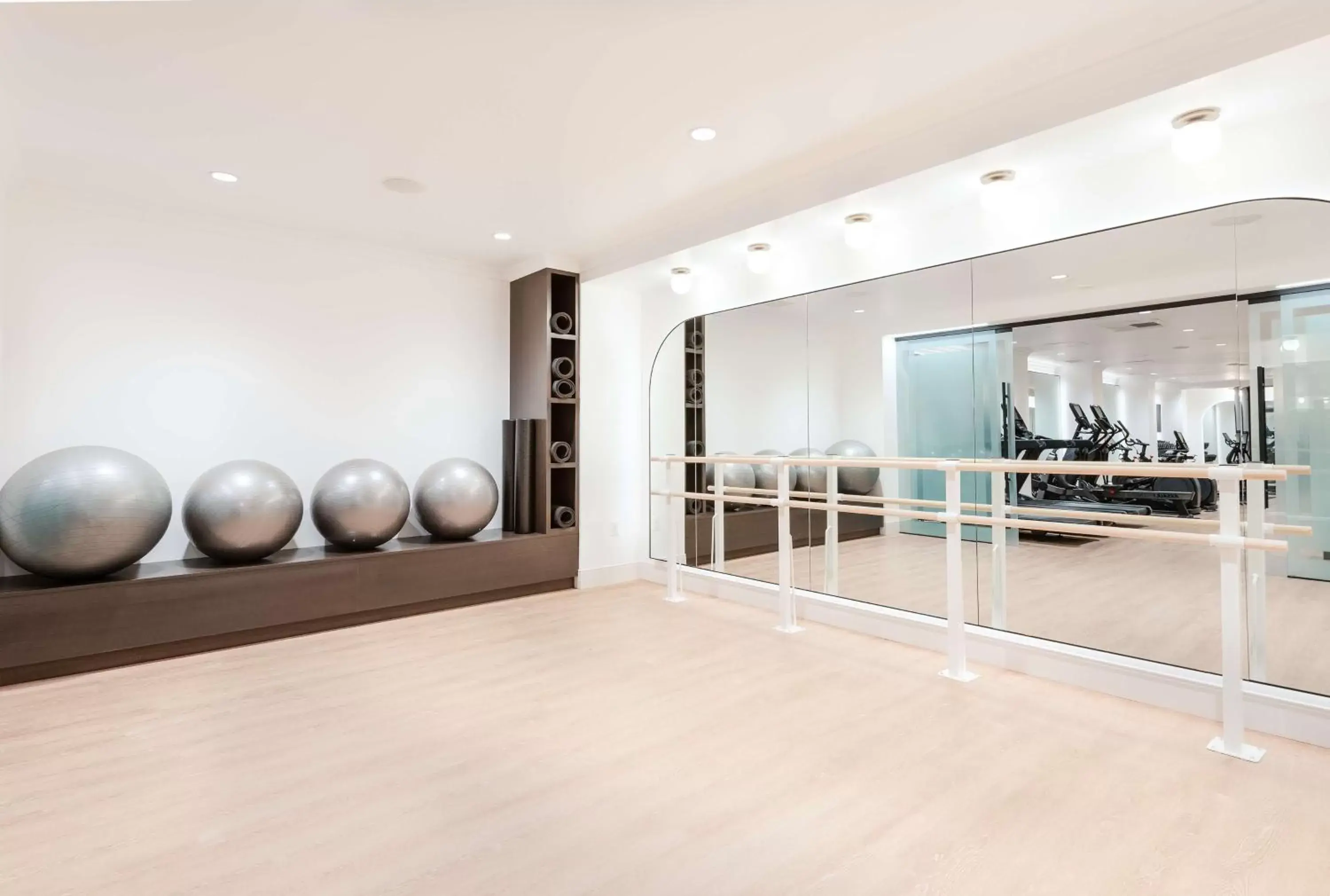 Fitness centre/facilities in The Benson Portland, Curio Collection by Hilton