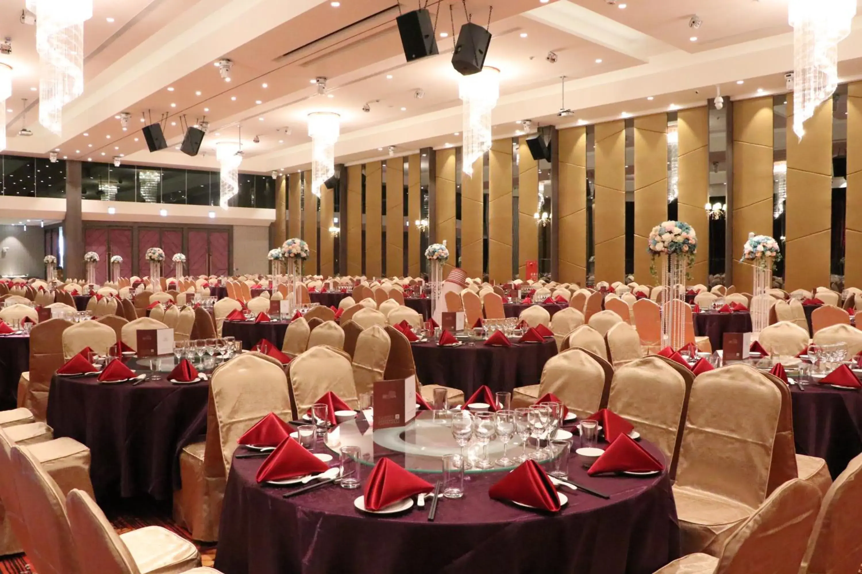 Banquet/Function facilities, Banquet Facilities in L'arc Hotel