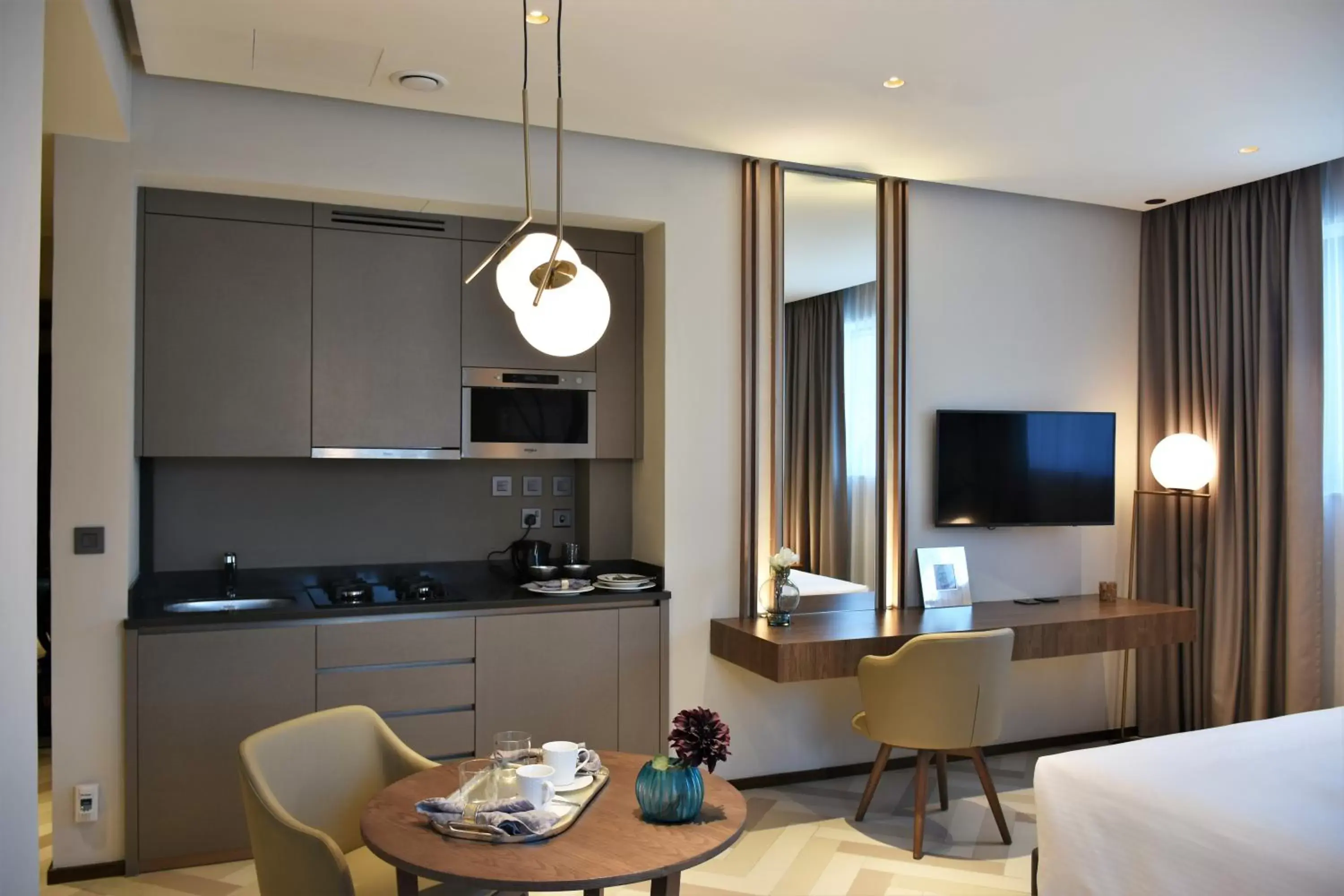 Kitchen or kitchenette, Kitchen/Kitchenette in Millennium Place Barsha Heights Hotel Apartments
