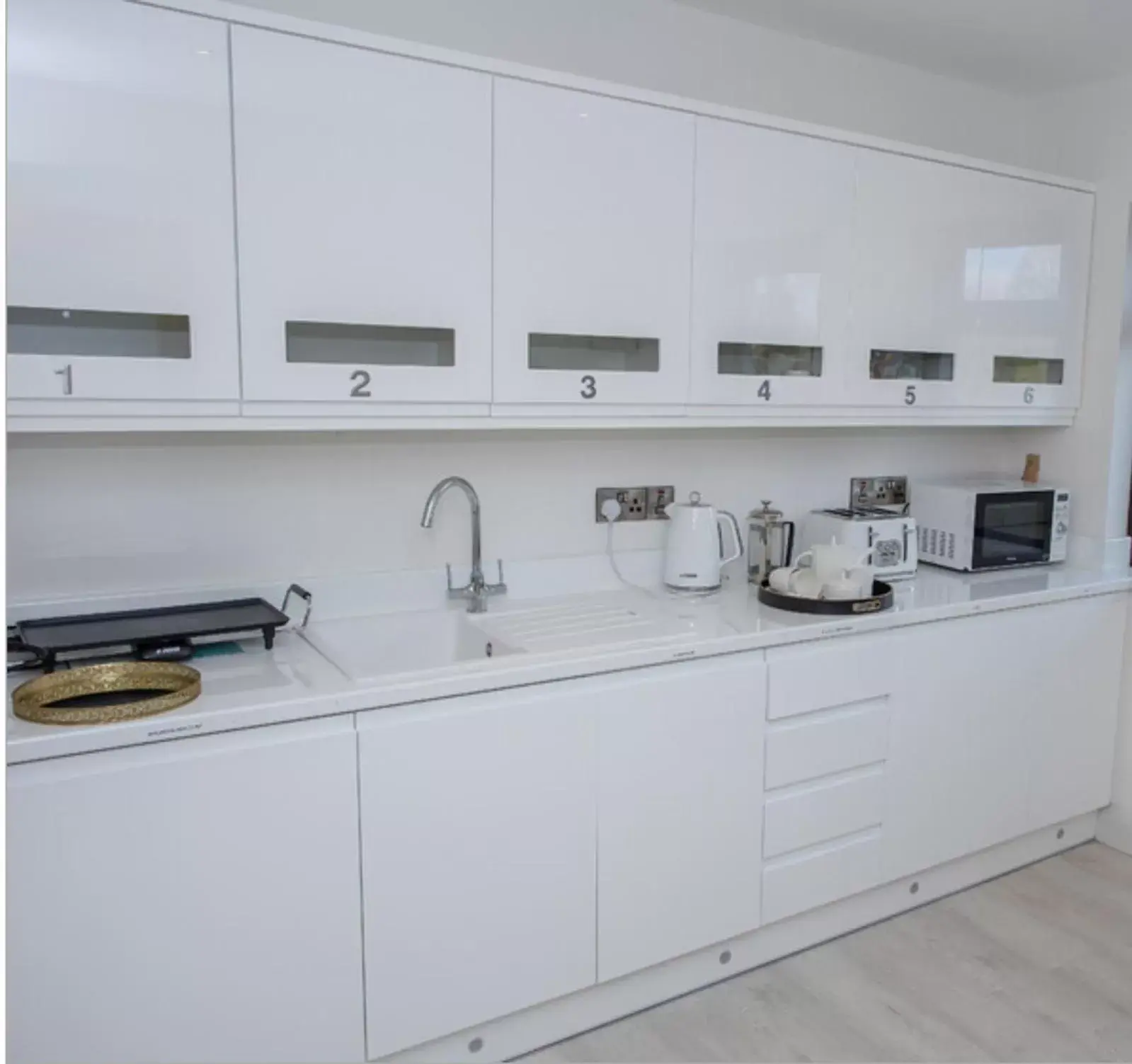 Kitchen/Kitchenette in Ashwoods House