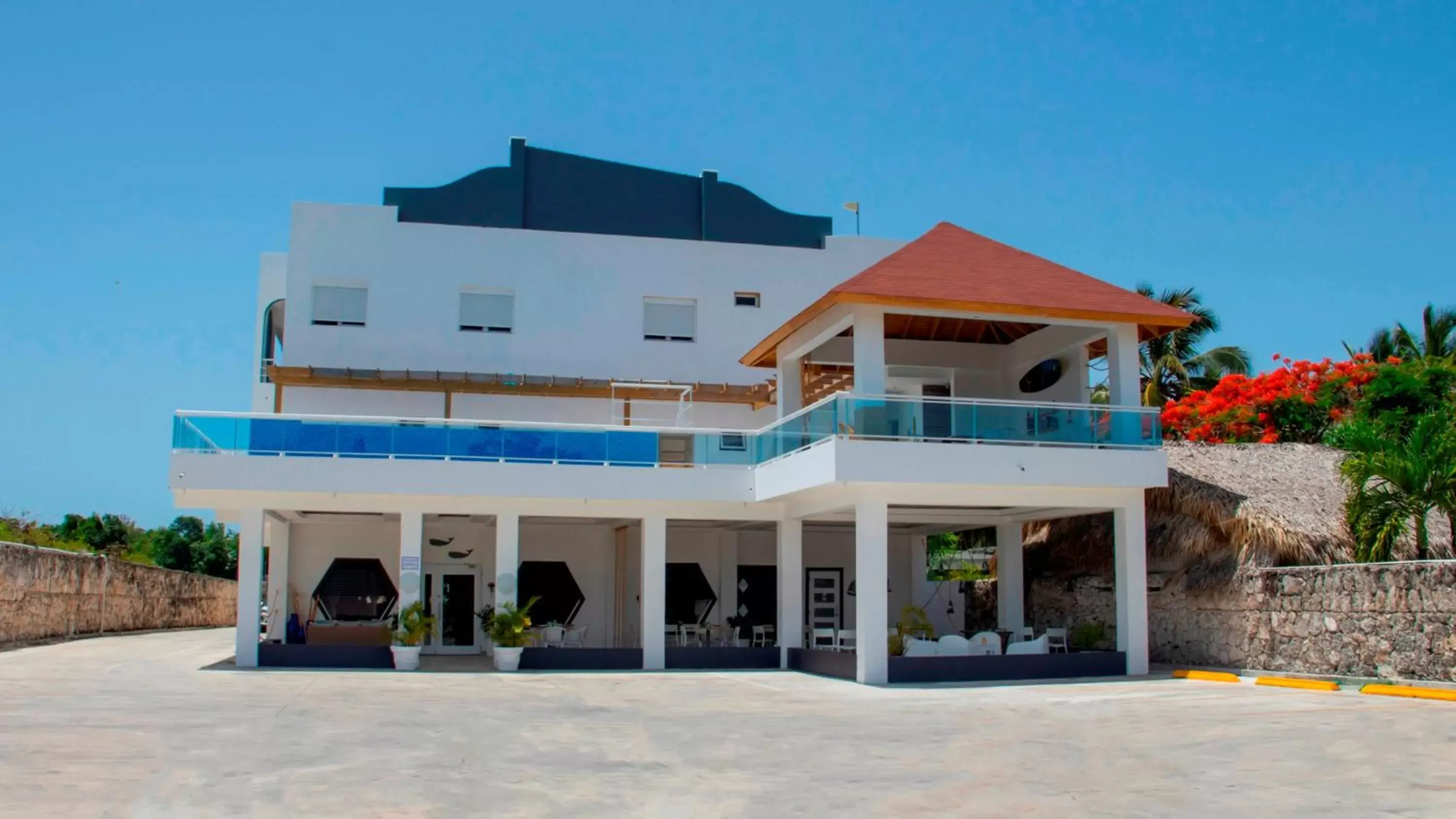 Facade/entrance, Property Building in Hotel Capriccio Mare y Restaurante