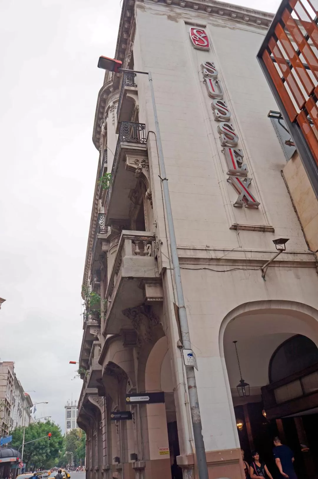 Property building in Hotel Sussex