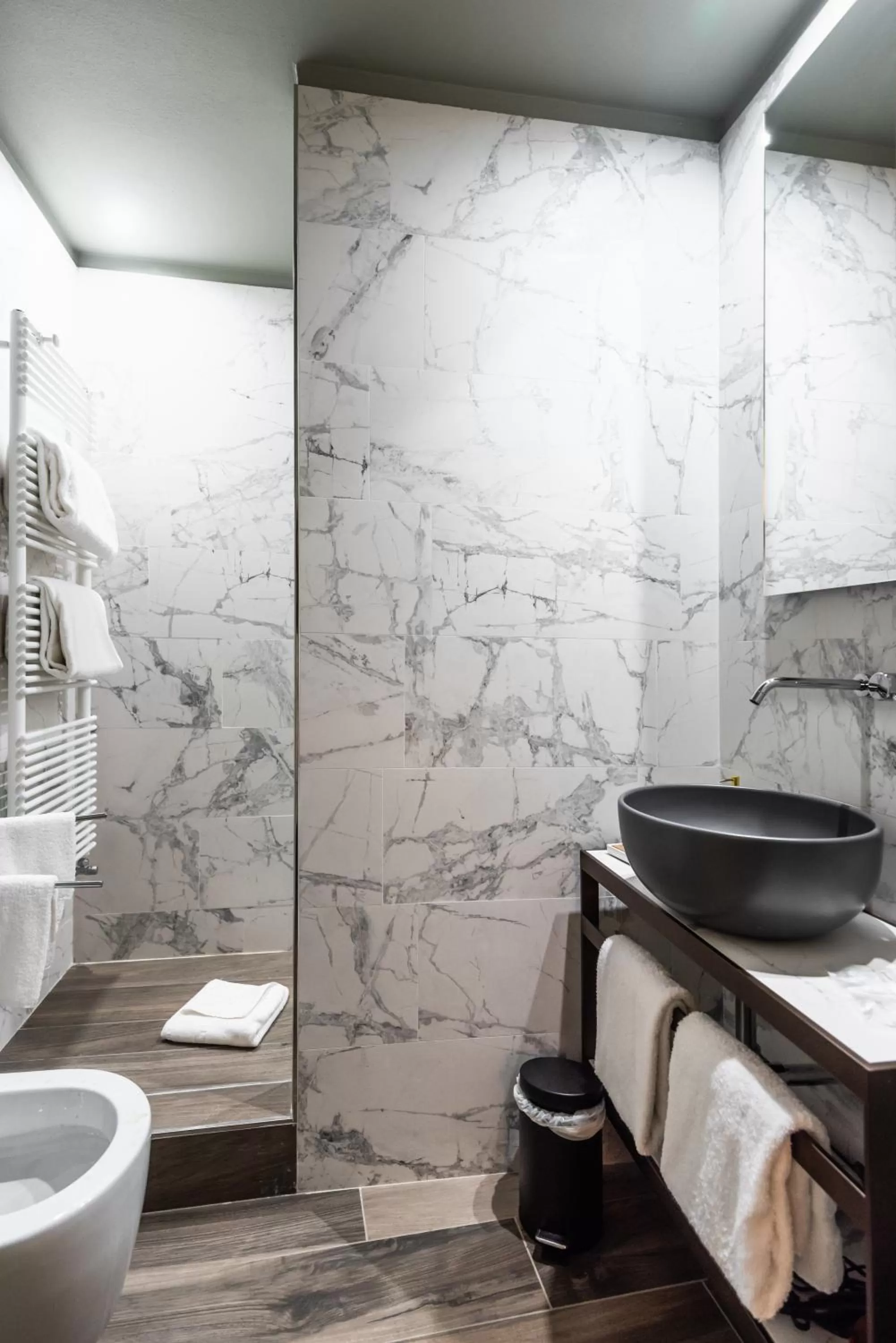 Shower in Corte Guelfa