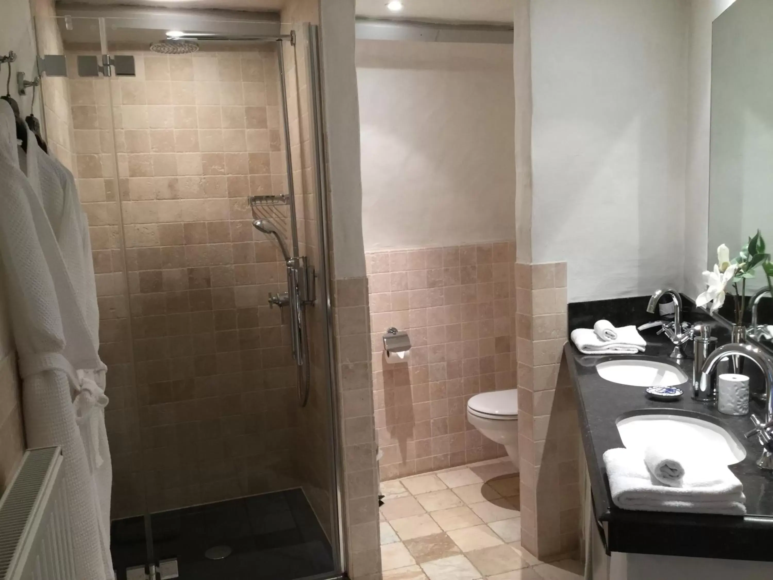 Deluxe Double or Twin Room in B&B Auberge De Klasse Deluxe Double or Twin Room in B&B Auberge De Klasse