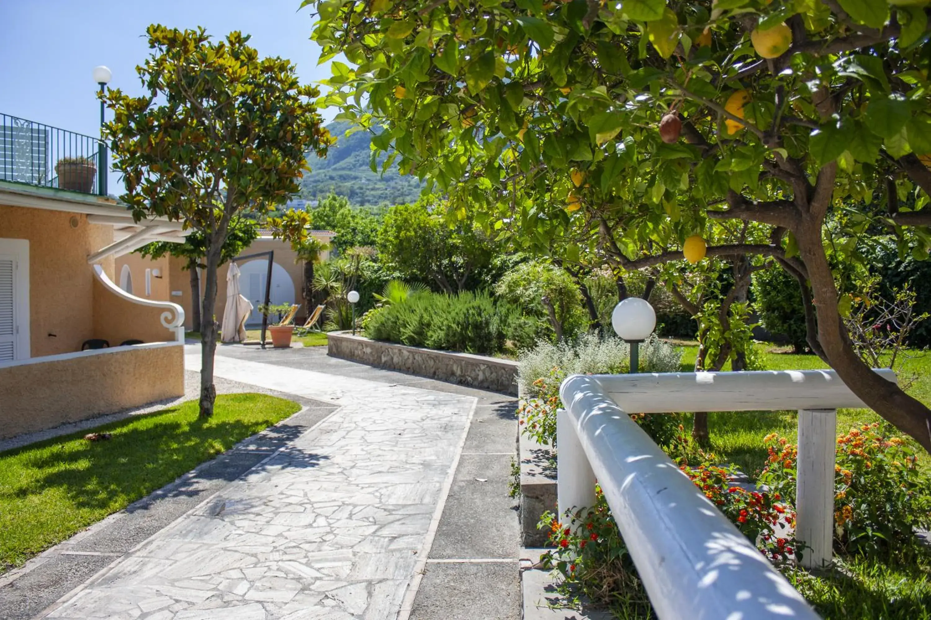 Inner courtyard view, Swimming Pool in Hotel Parco Delle Agavi