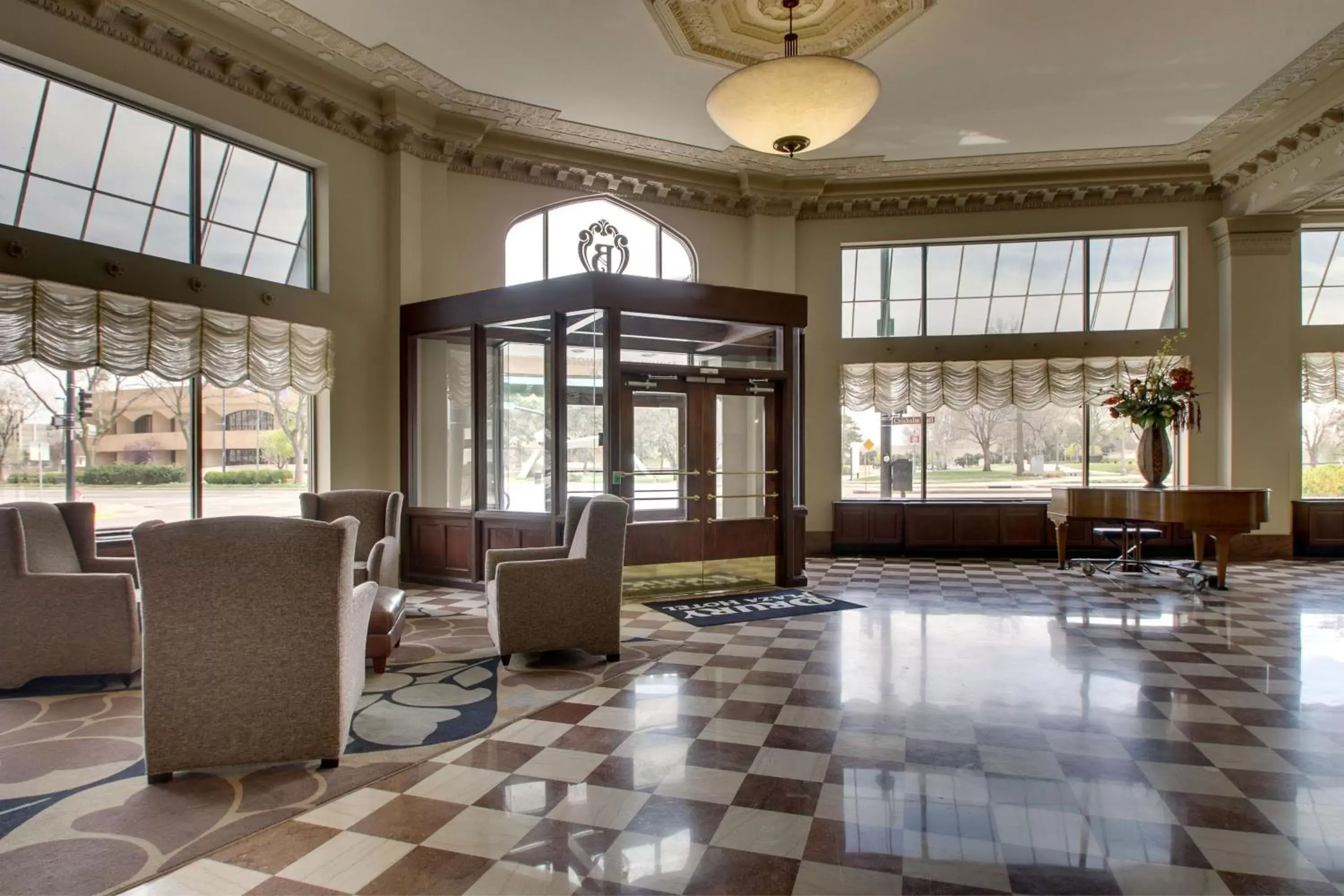 Lobby or reception in Drury Plaza Hotel Broadview Wichita