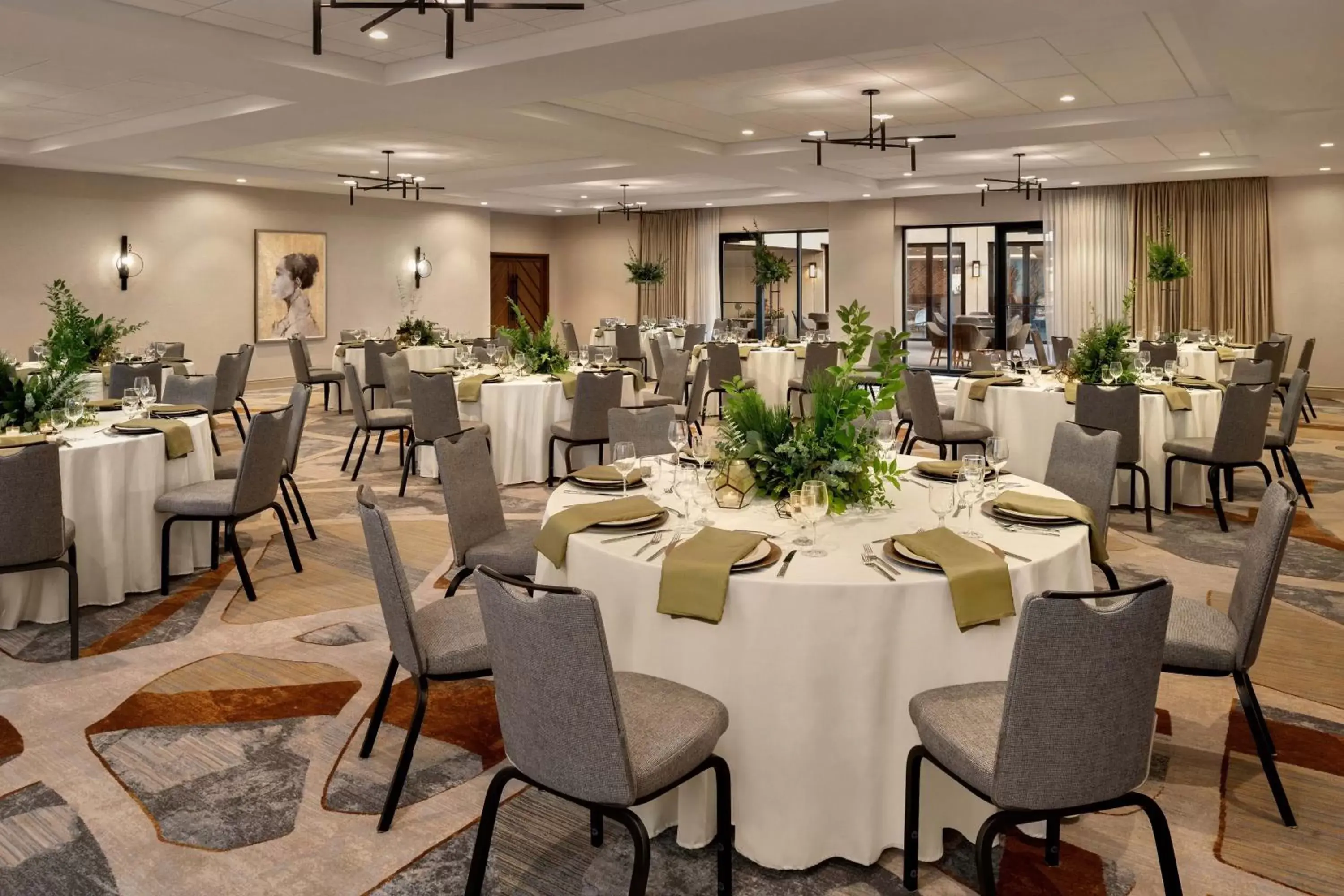 Banquet/Function facilities, Restaurant/Places to Eat in Sheraton Madison Hotel