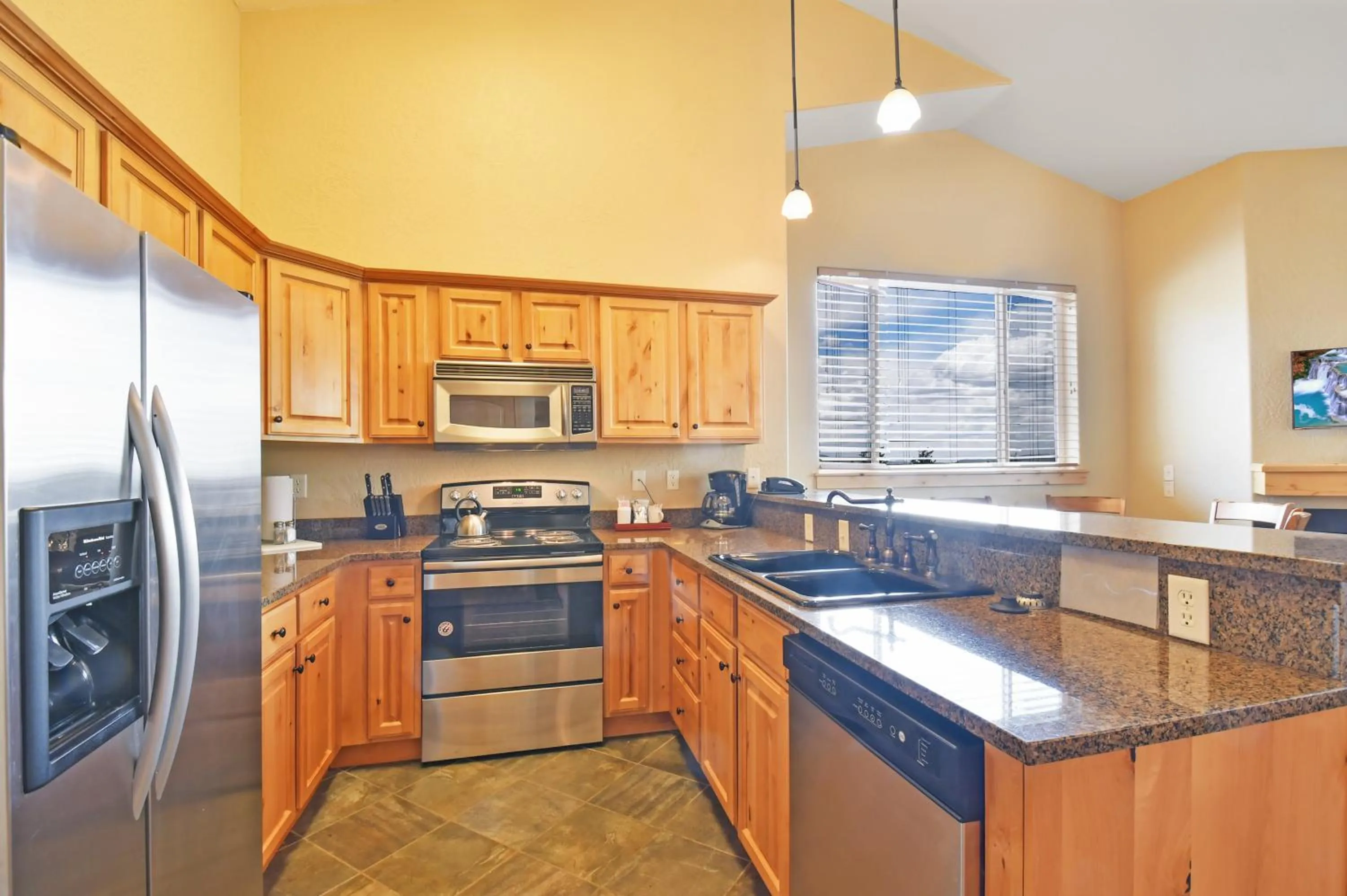 Kitchen or kitchenette in Silverado Lodge by Park City - Canyons Village
