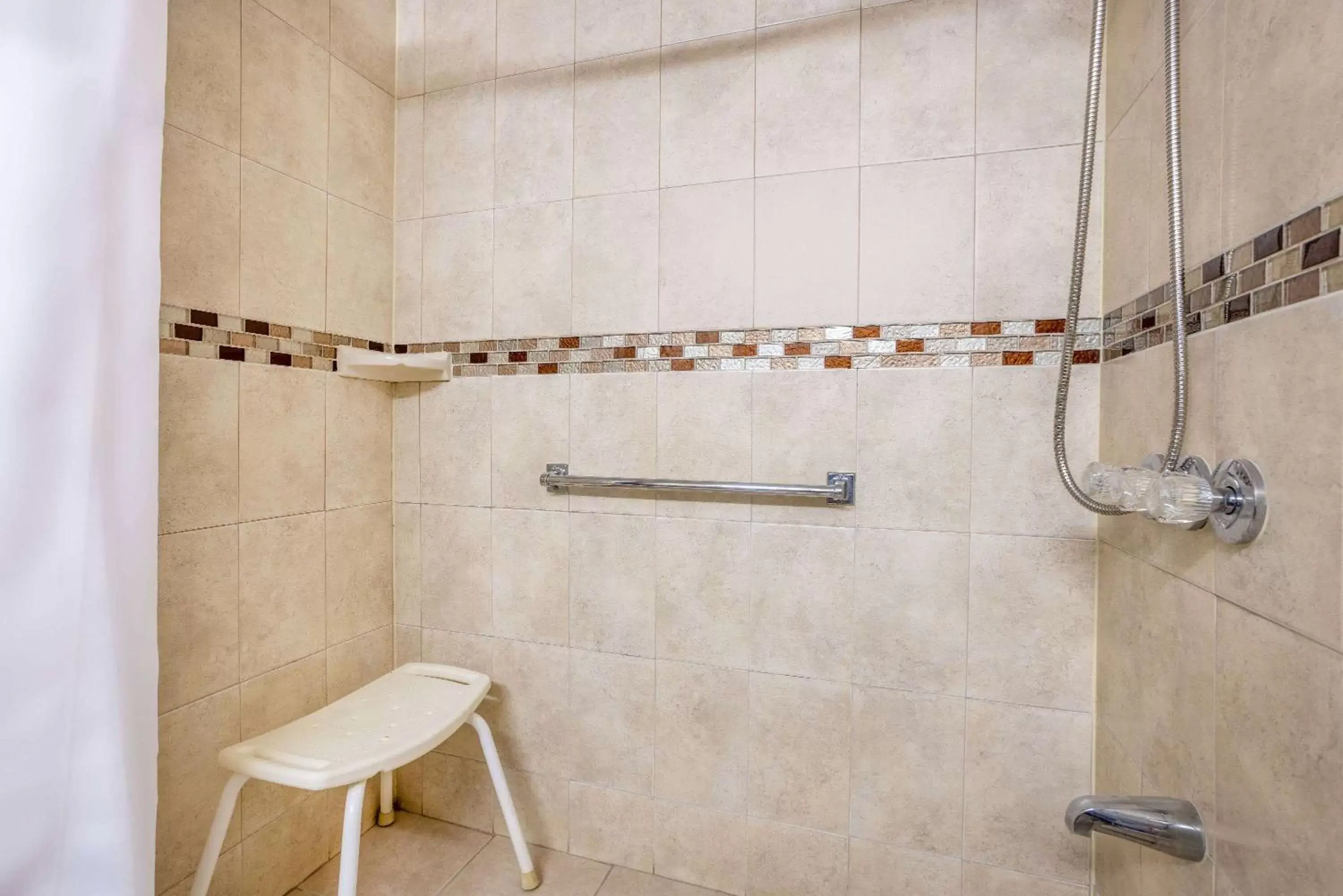 Shower, Bathroom in Ramada by Wyndham Rome - Verona