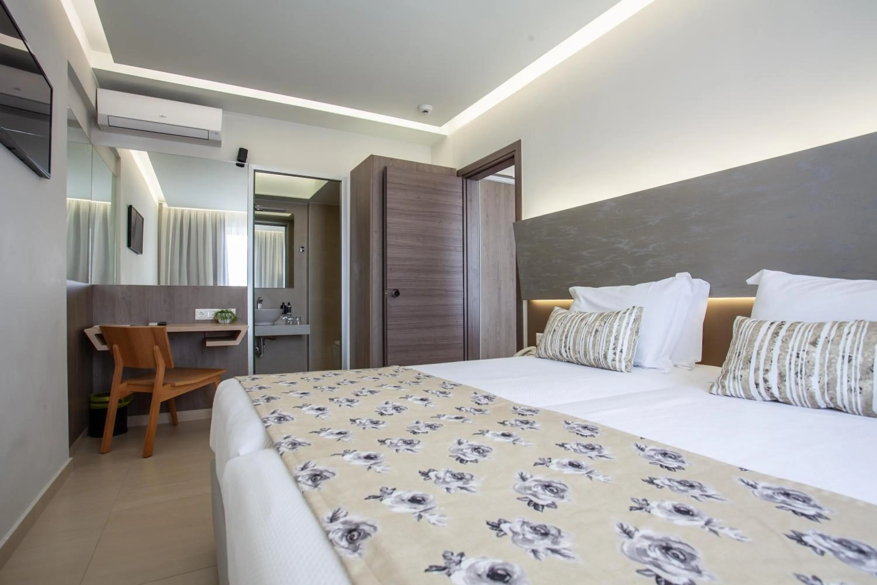 Bedroom, Bed in Melrose Rethymno by Mage Hotels