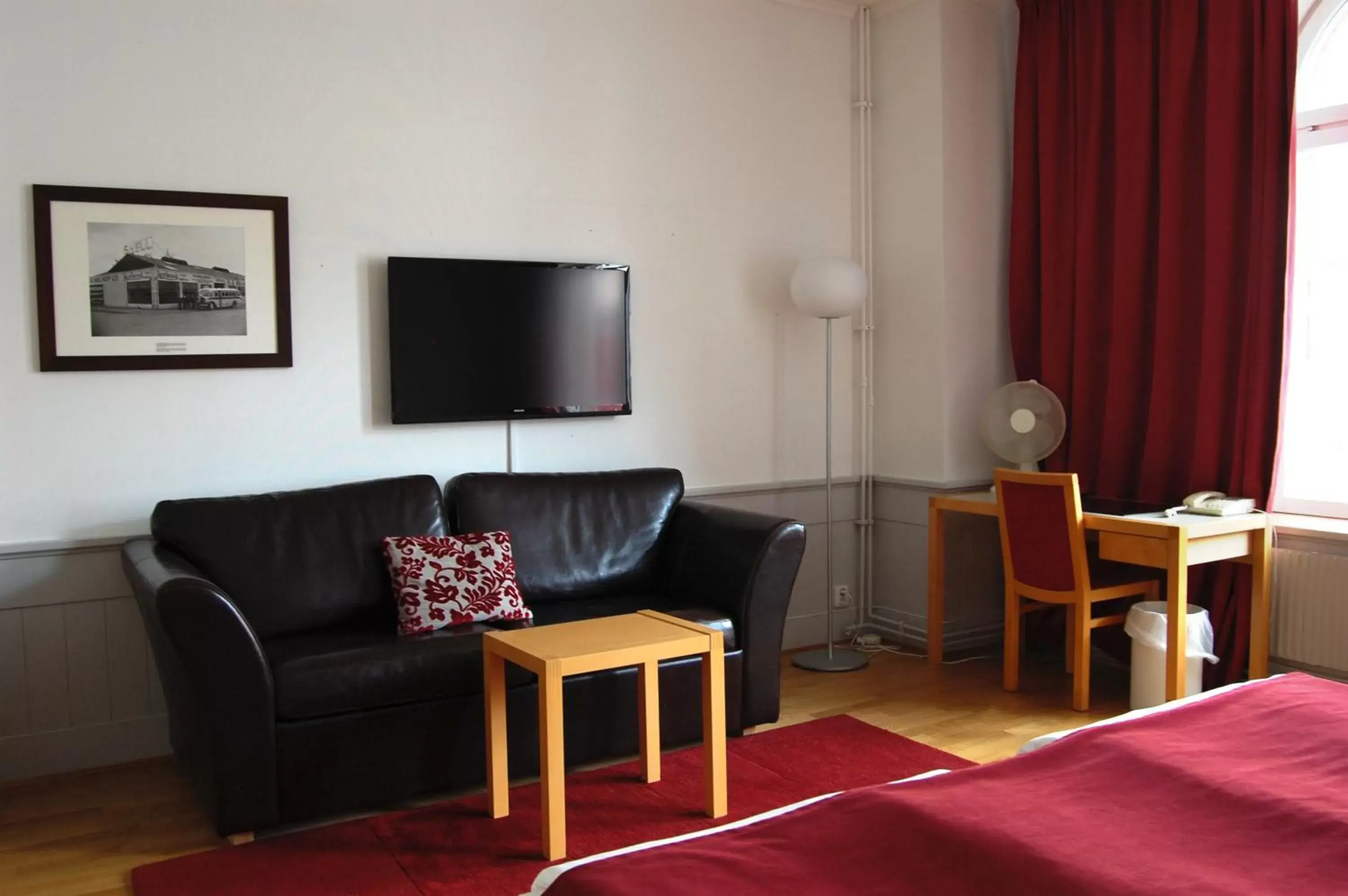 Bedroom, Seating Area in Clarion Collection Hotel Bolinder Munktell