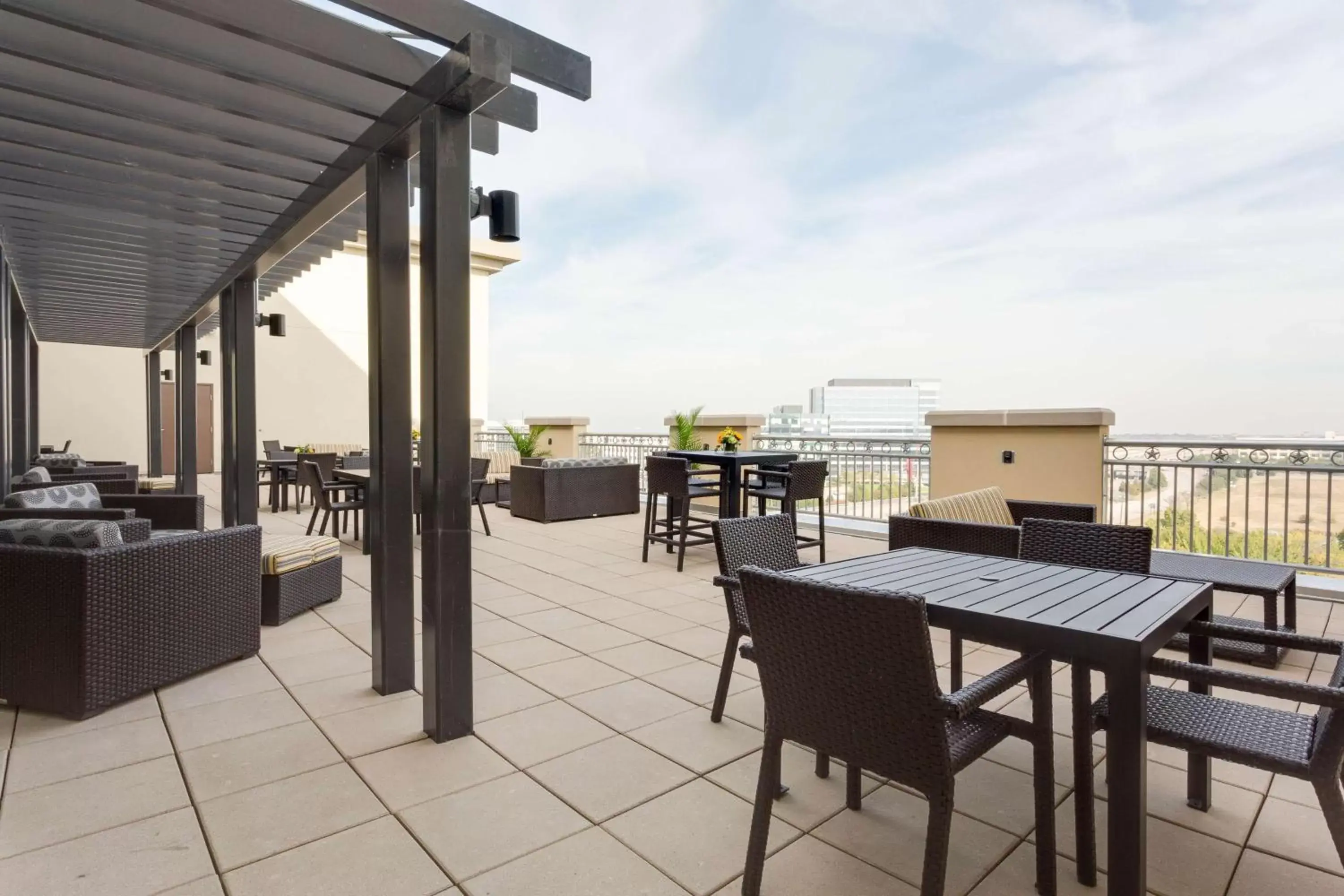 On site, Restaurant/Places to Eat in Drury Inn & Suites Dallas Frisco