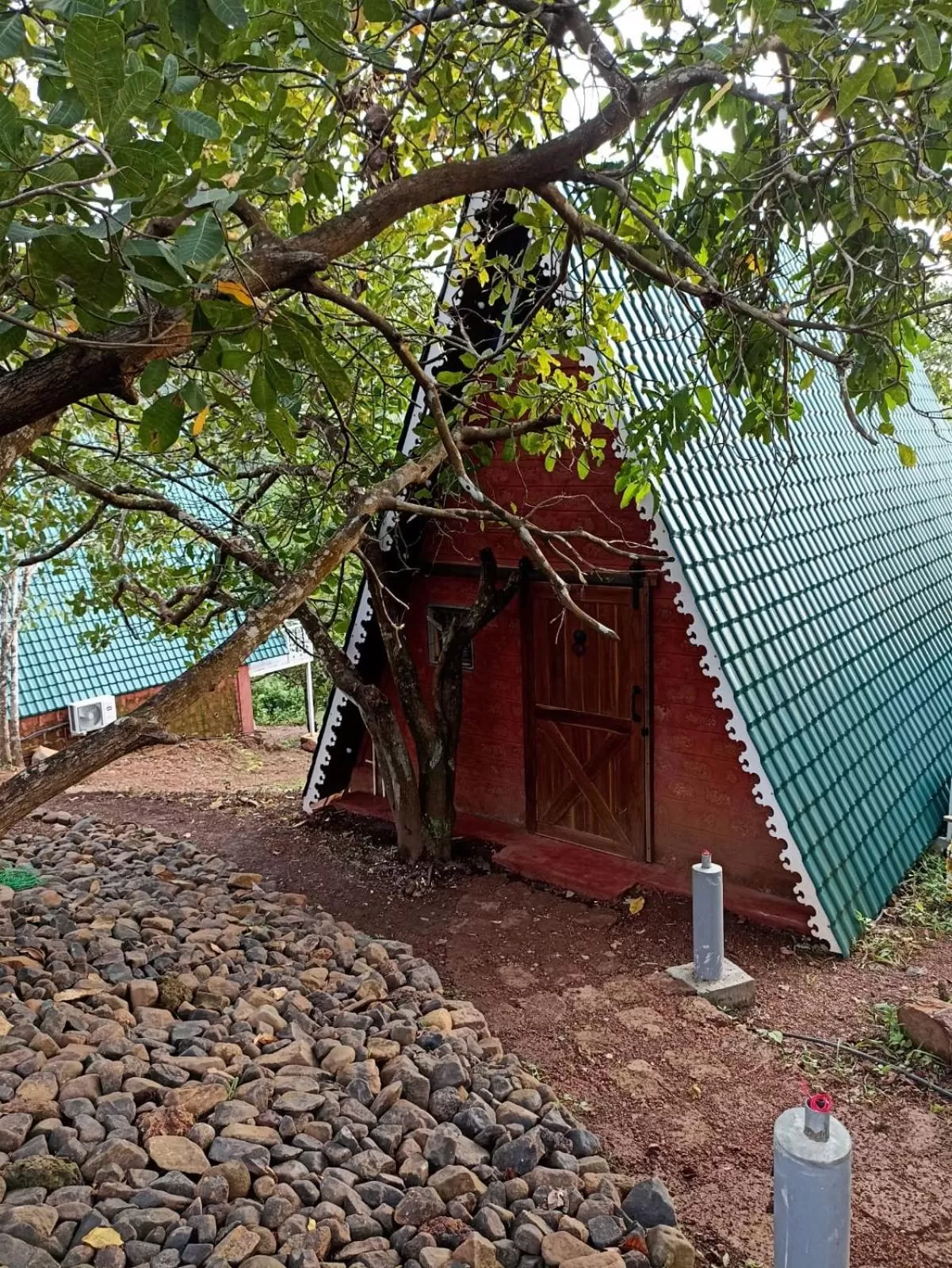 Facade/entrance in Porsu