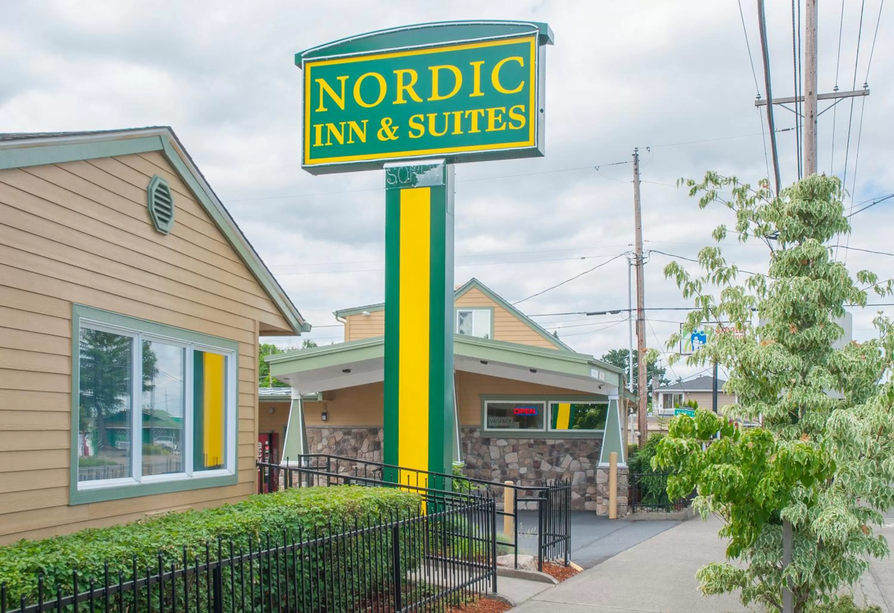 Nordic Inn and Suites