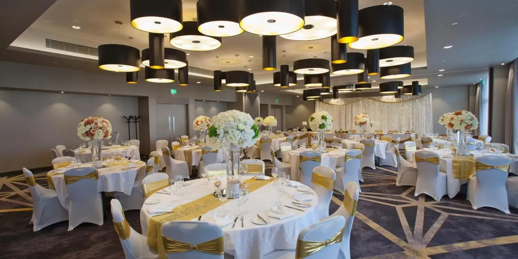 Banquet/Function facilities, Restaurant/Places to Eat in Crowne Plaza Aberdeen Airport, an IHG Hotel