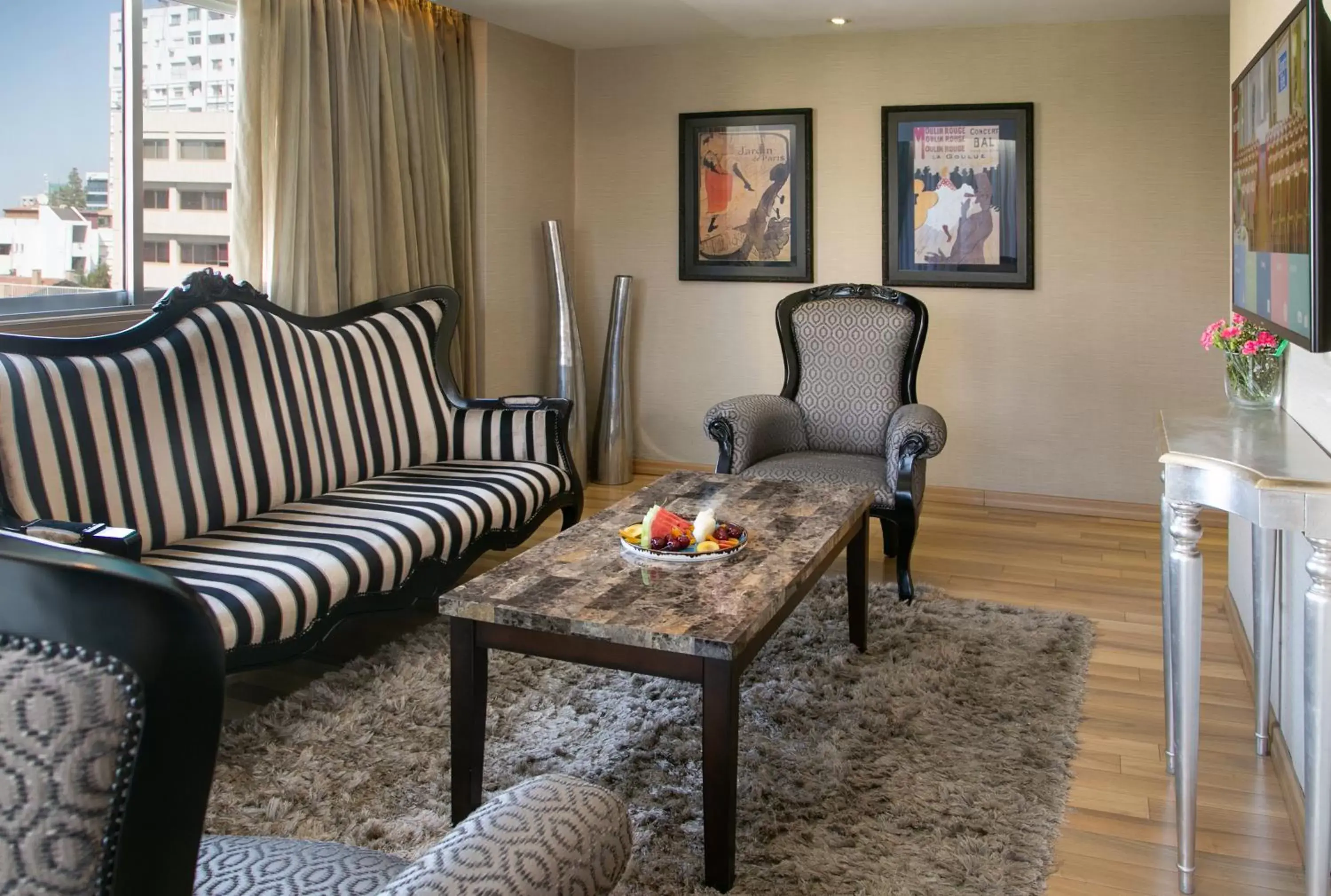 Living room, Seating Area in Cleopatra Hotel