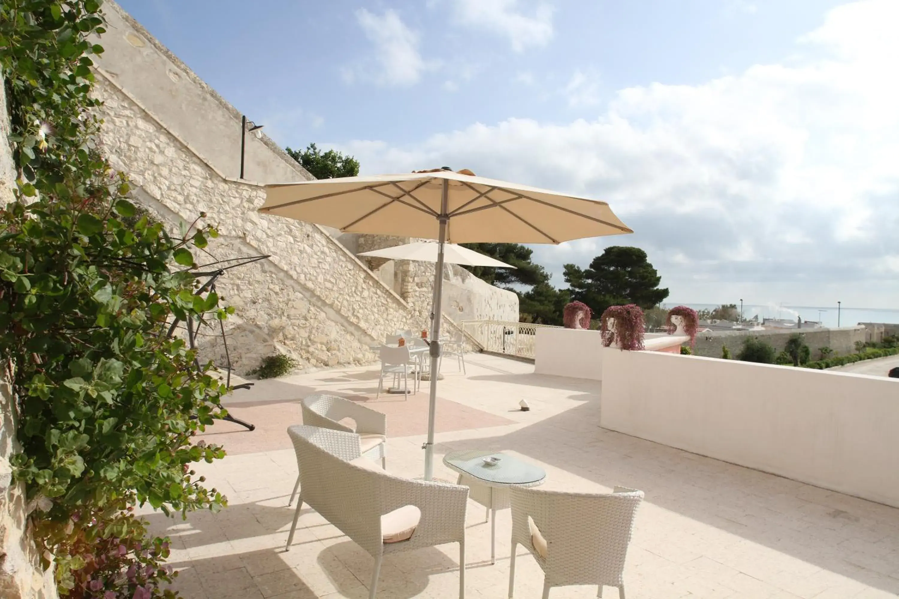 Balcony/Terrace in Hotel Boutique Il Castellino Relais