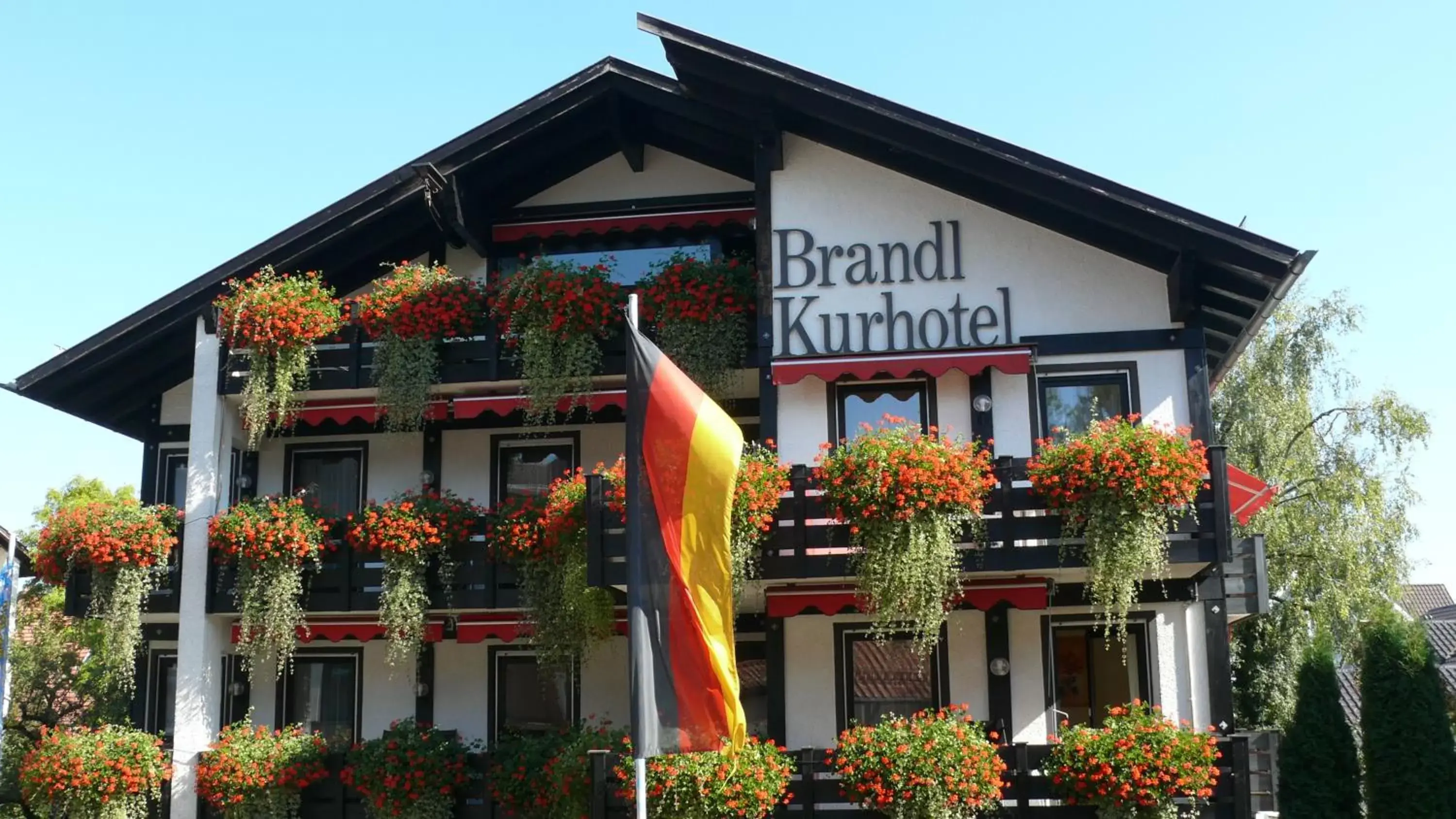 Facade/entrance, Property Building in Hotel Brandl