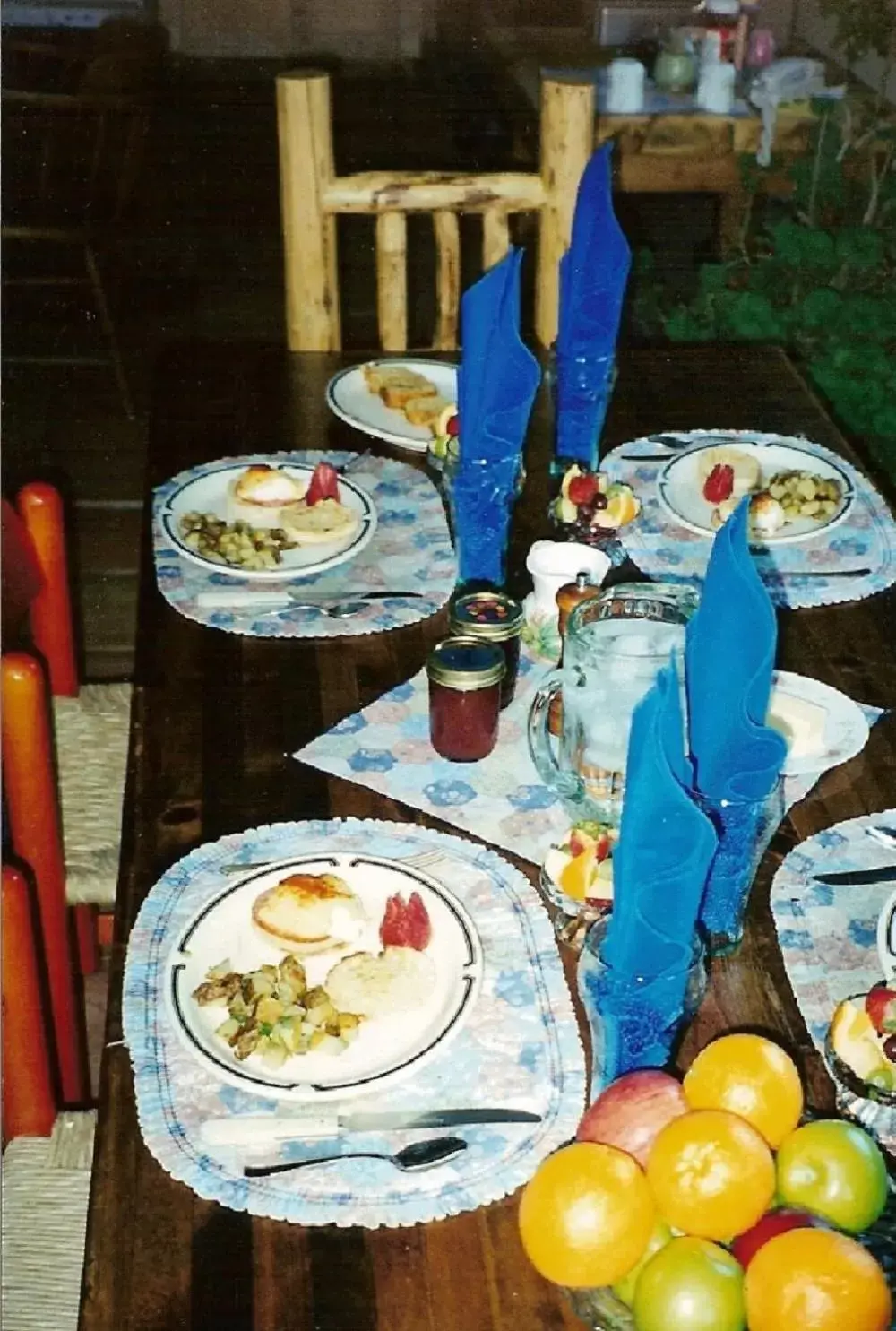 American breakfast in Dodgeton Creek Inn American breakfast in Dodgeton Creek Inn