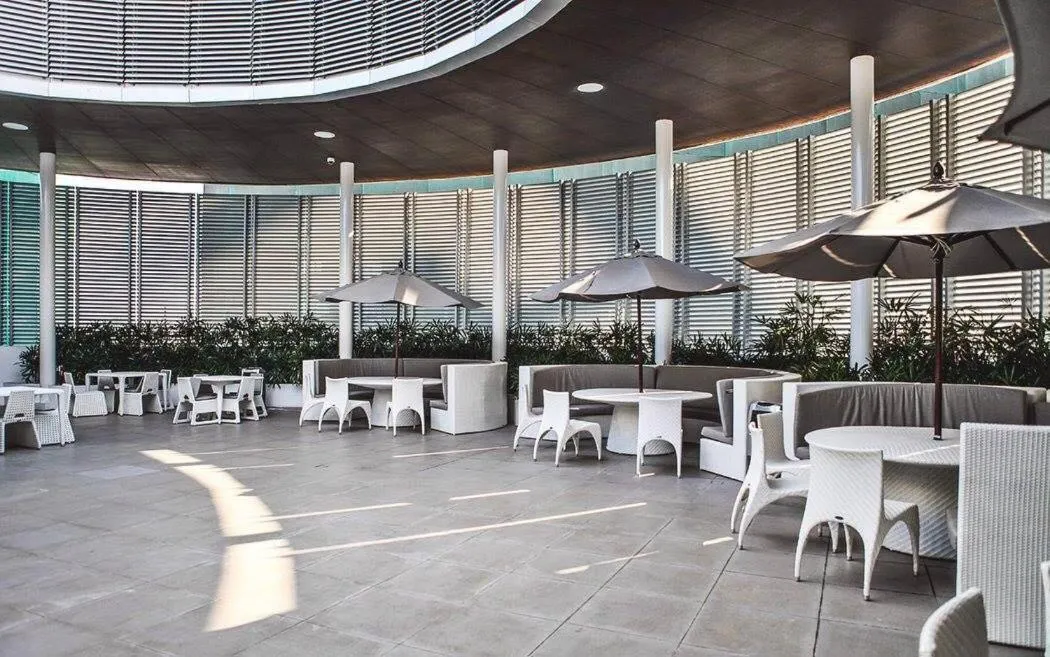 Azure Urban Beach Resort Manila by Radlett