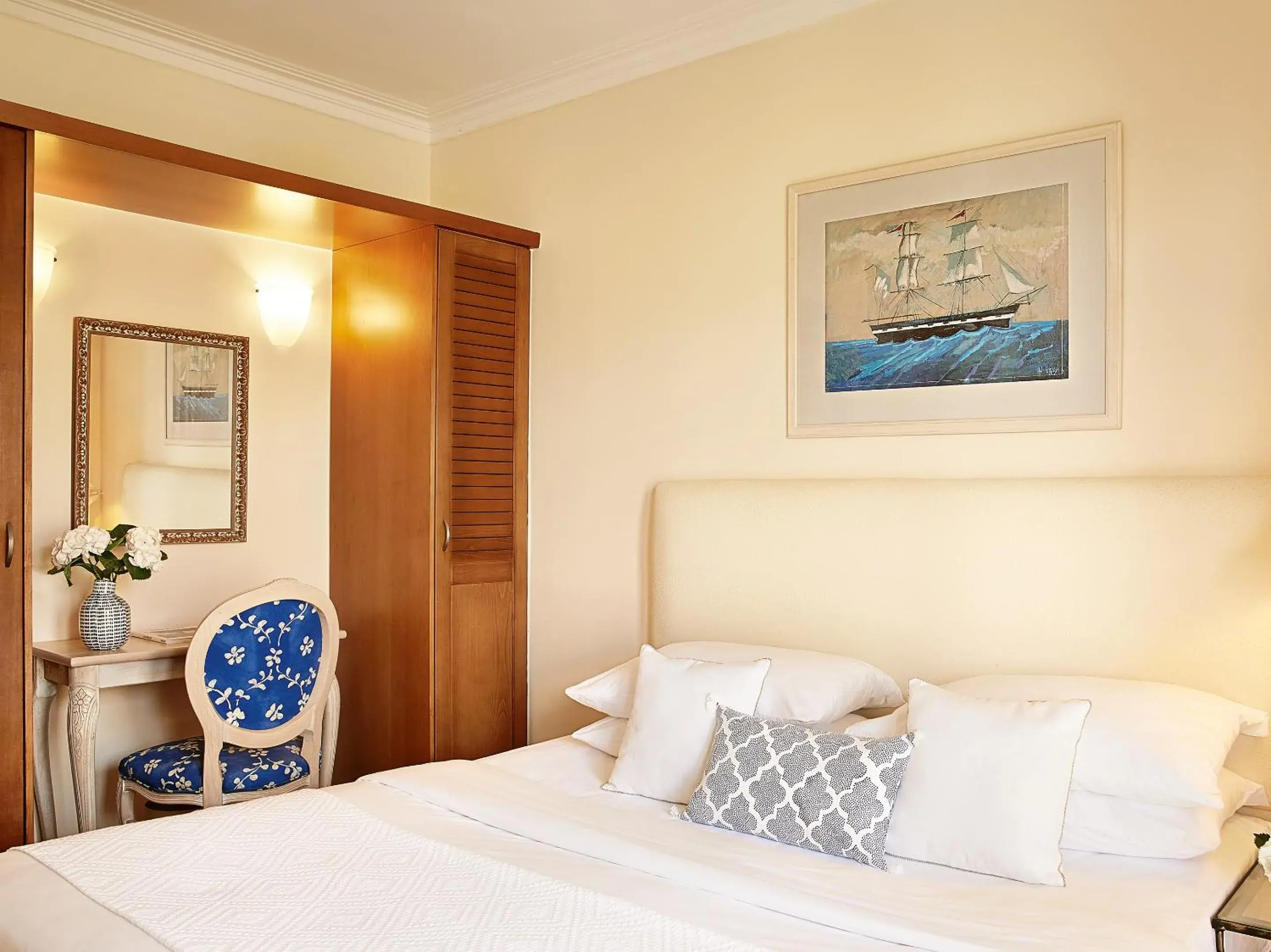 Bedroom, Bed in Grecotel Marine Palace & Aqua Park