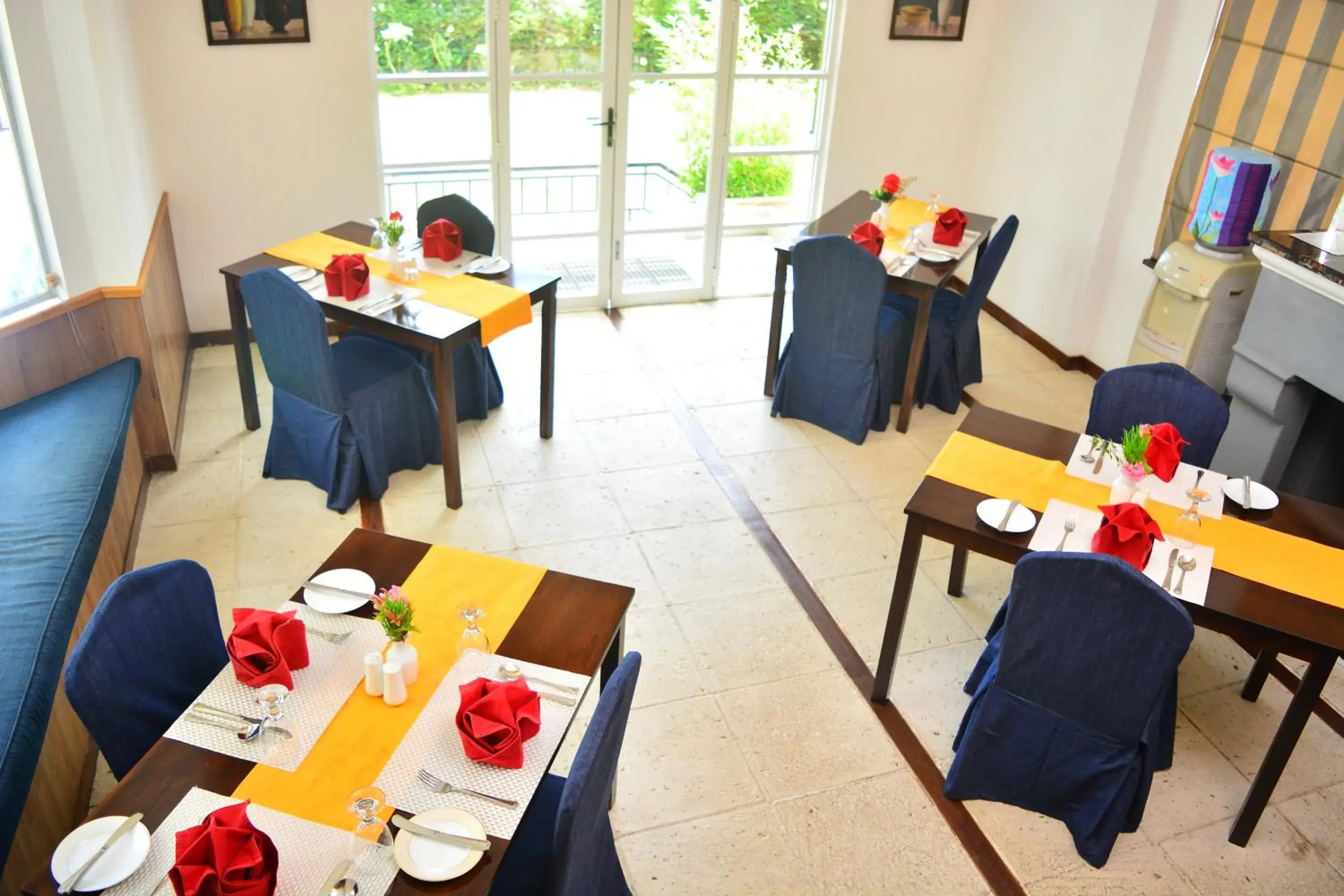 Restaurant/places to eat in Unique Cottages Restaurant/places to eat in Unique Cottages