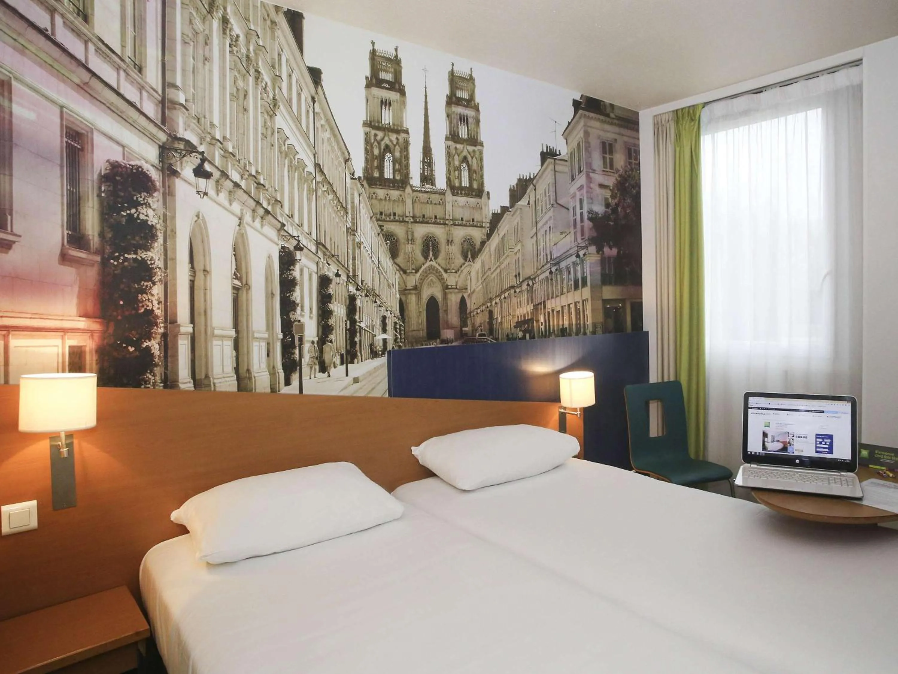 Photo of the whole room, Bed in ibis Styles Orléans