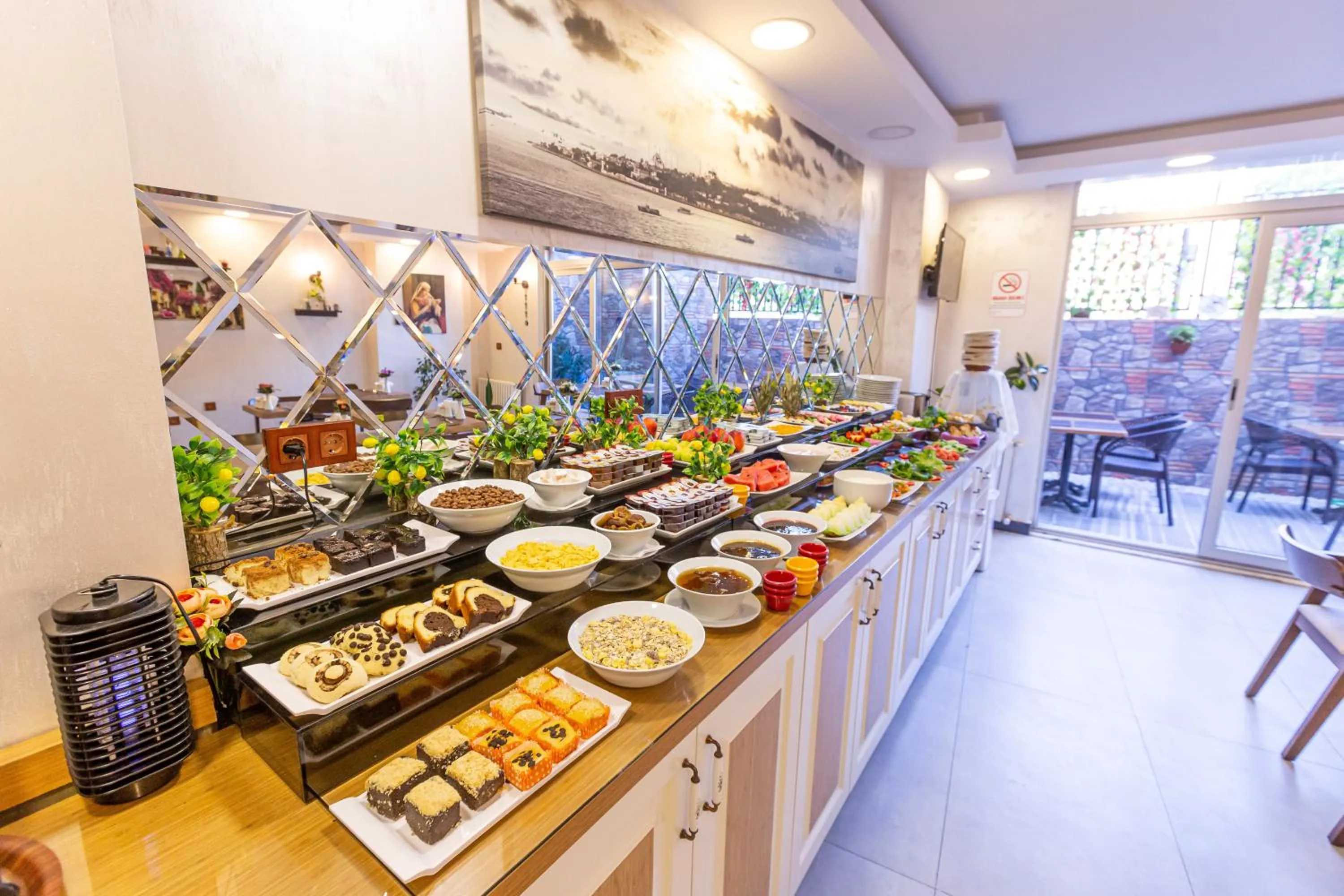 Breakfast in Kumru Hotel