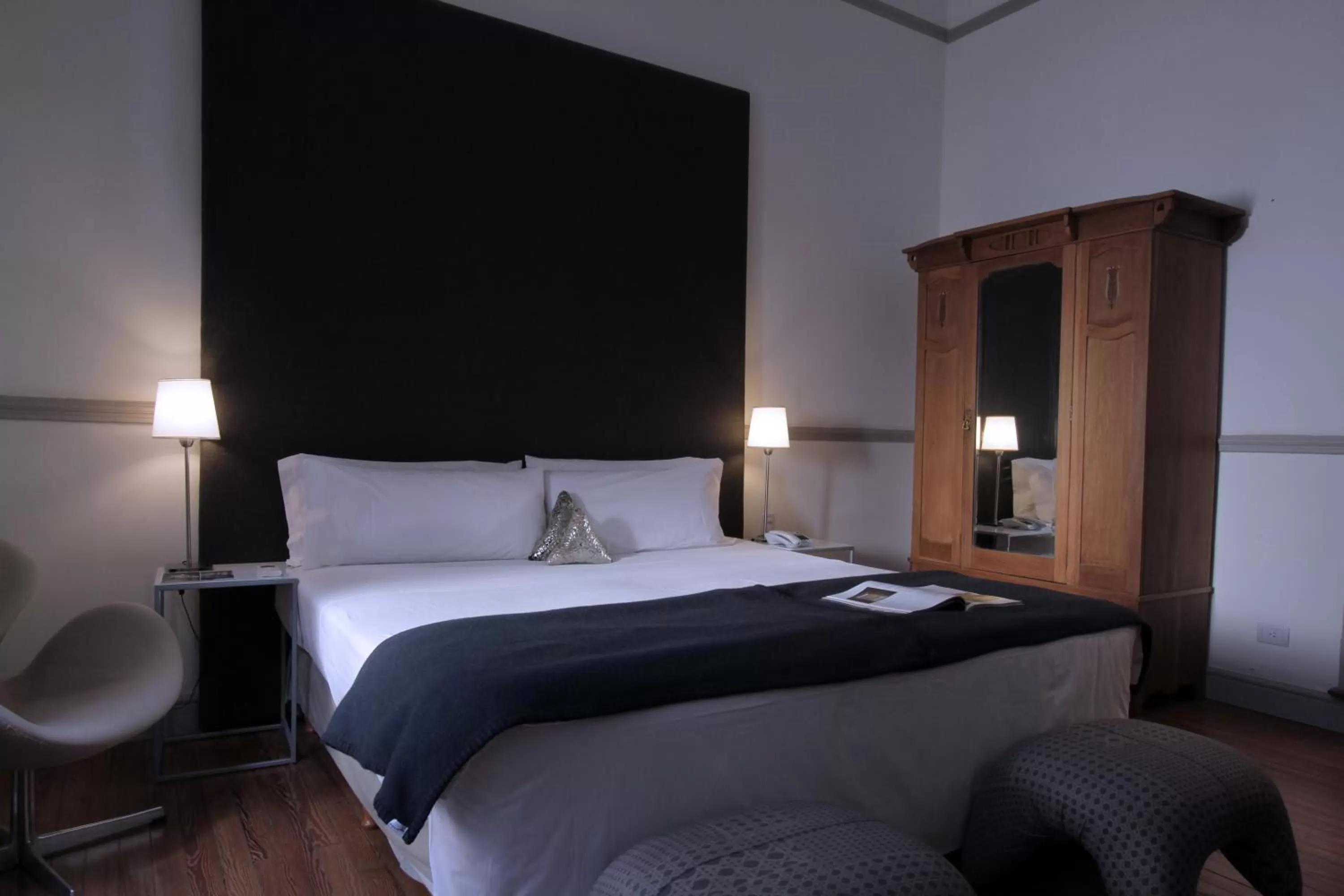 Photo of the whole room, Bed in Esplendor by Wyndham Savoy Rosario