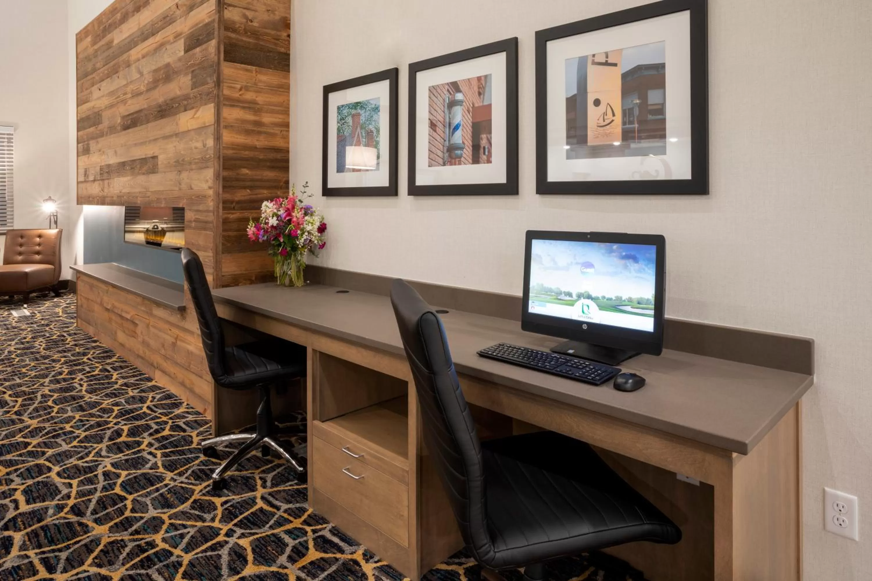 Business facilities in Little Crow Resort & Conference, Trademark by Wyndham