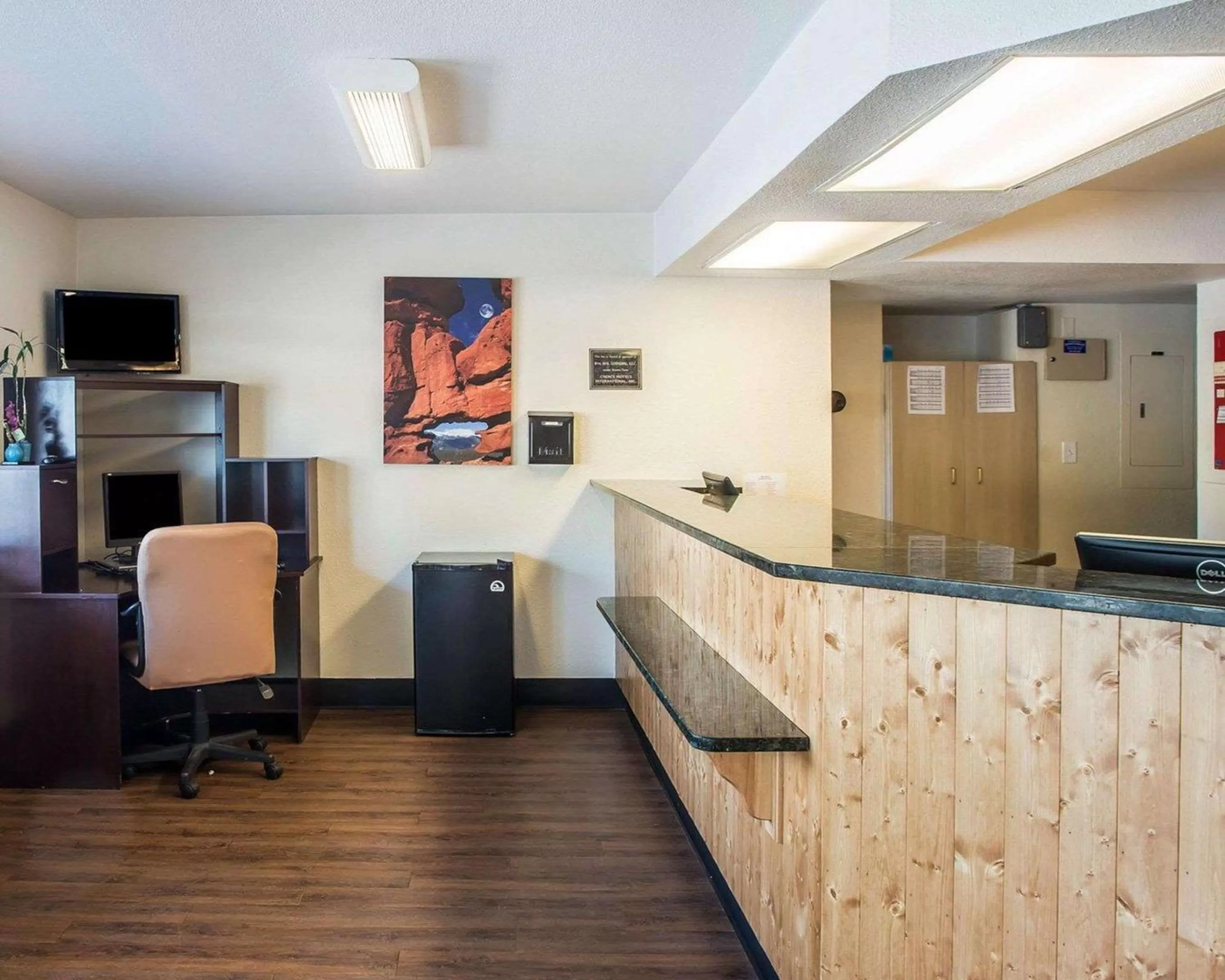 Lobby or reception in Rodeway Inn Greeley