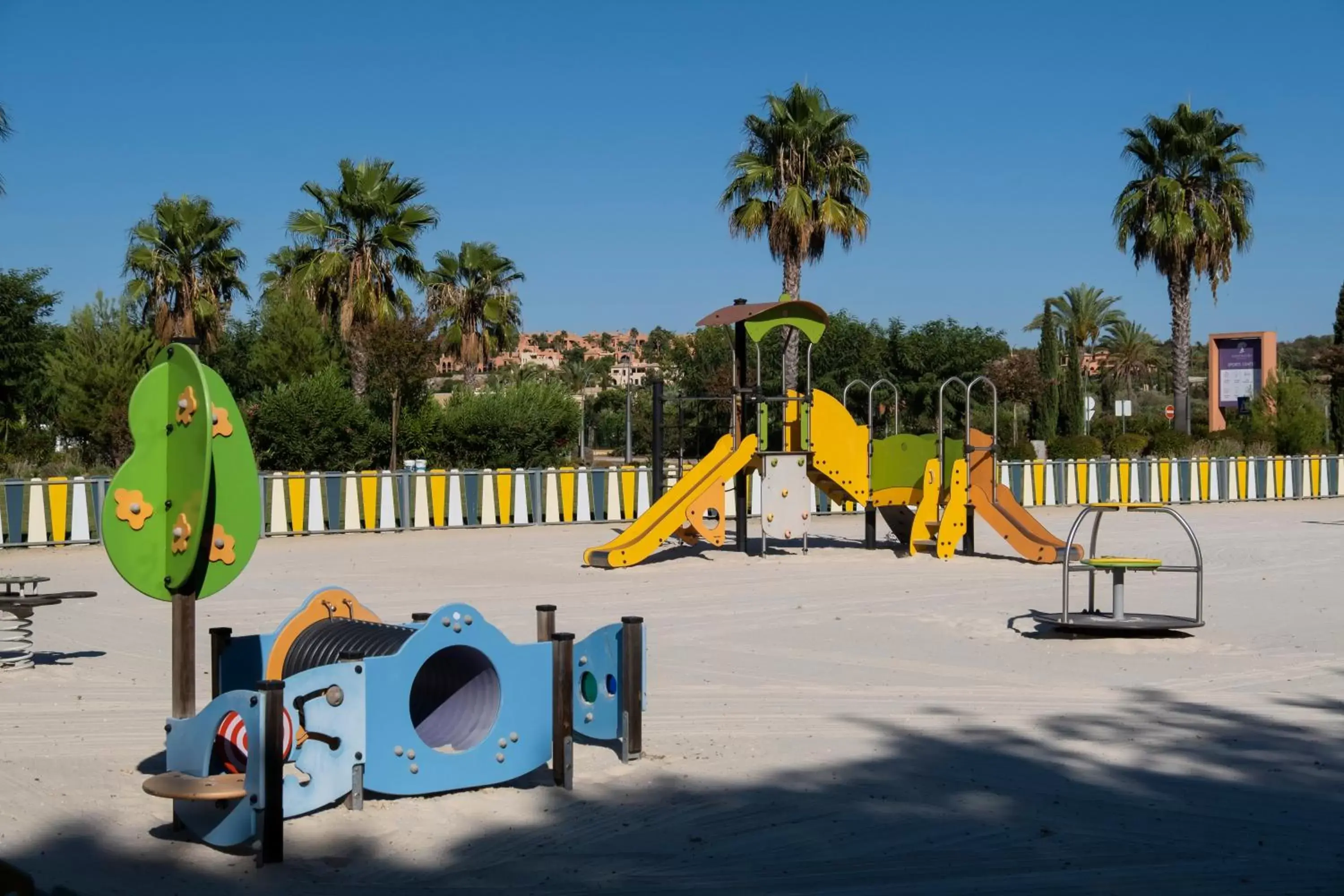 Children play ground, Children's Play Area in Amendoeira Golf Resort