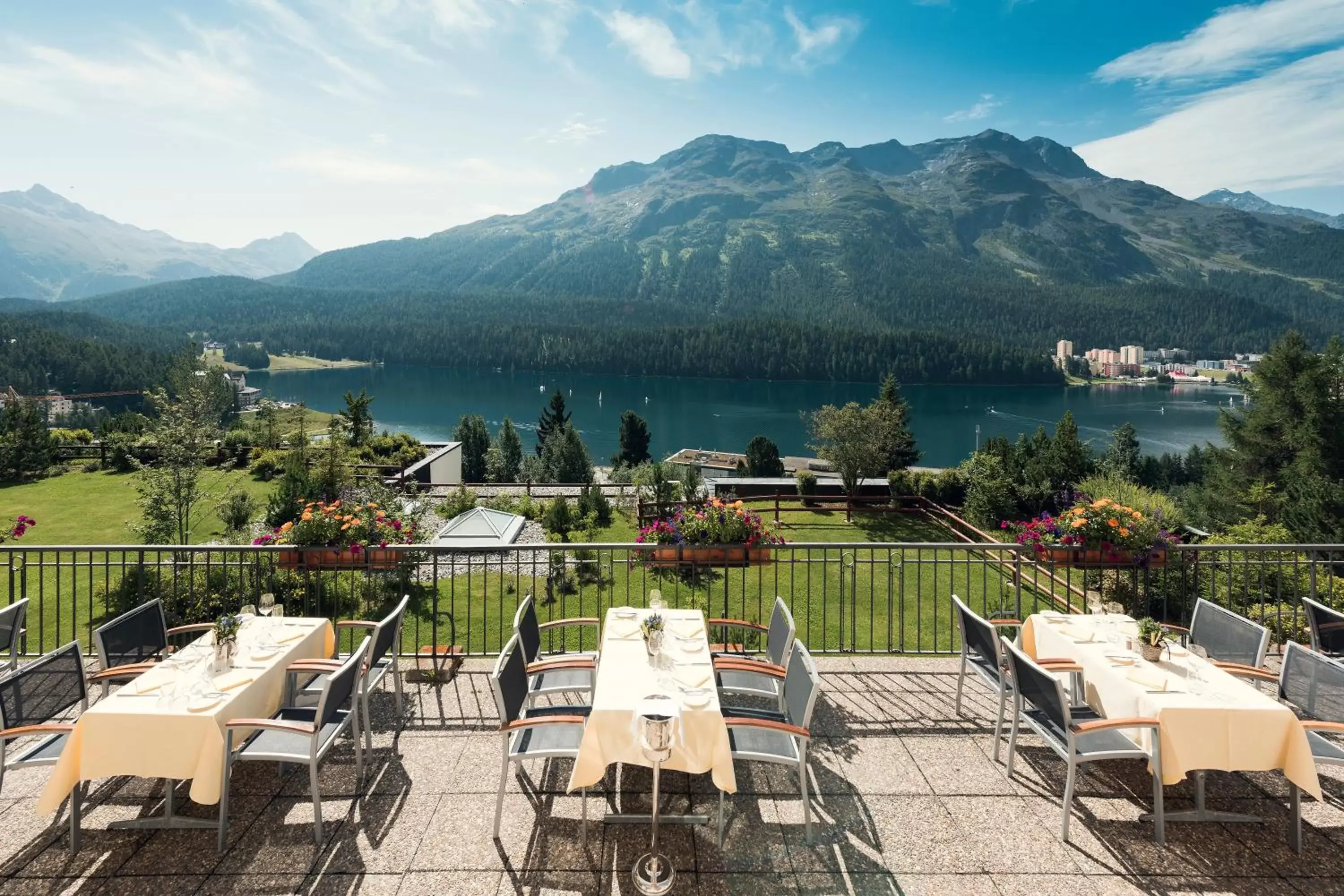 Restaurant/places to eat, Mountain View in Kulm Hotel St. Moritz