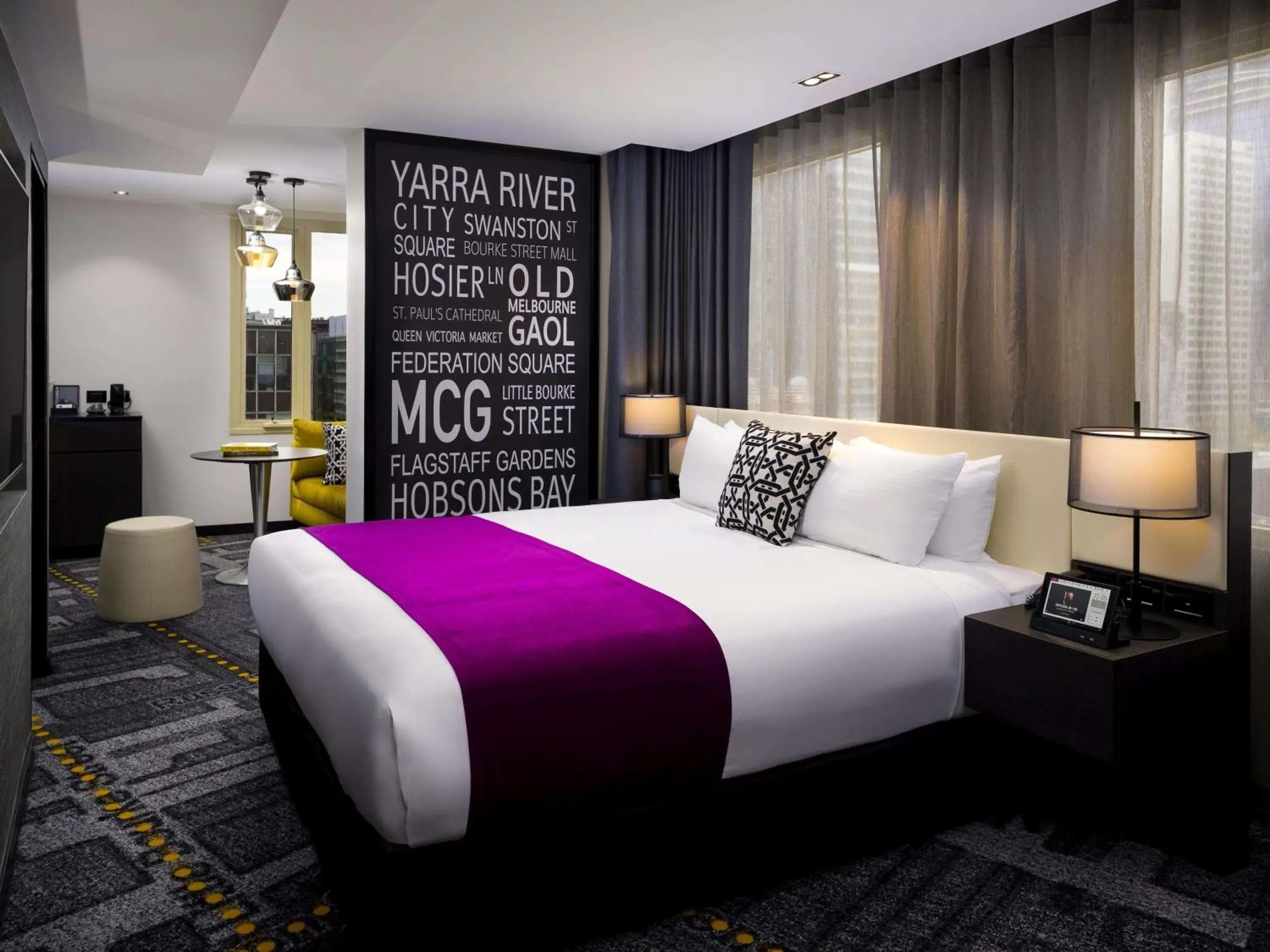 Premium Deluxe King Room in Pullman Melbourne on Swanston