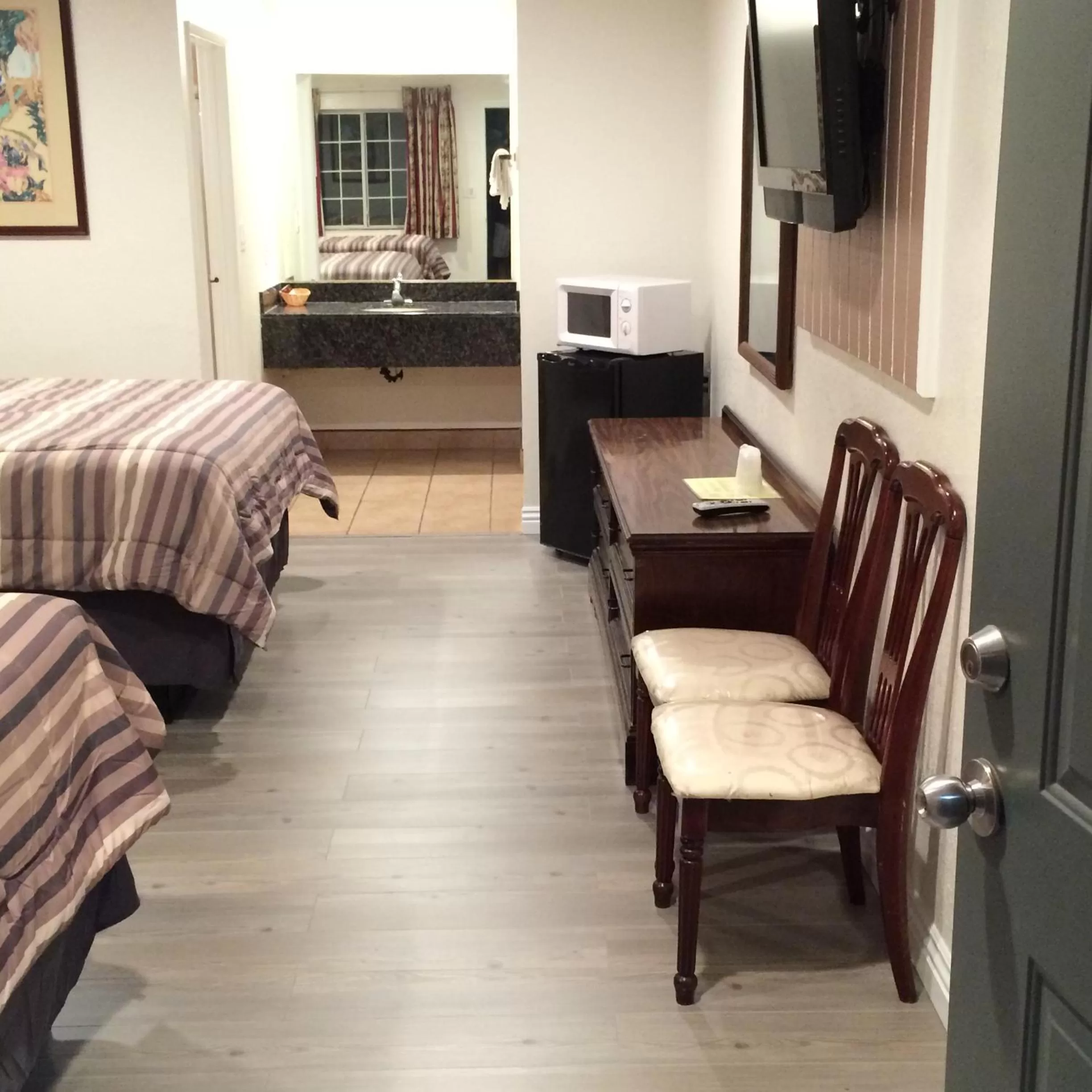 Seating Area in Royal Inn