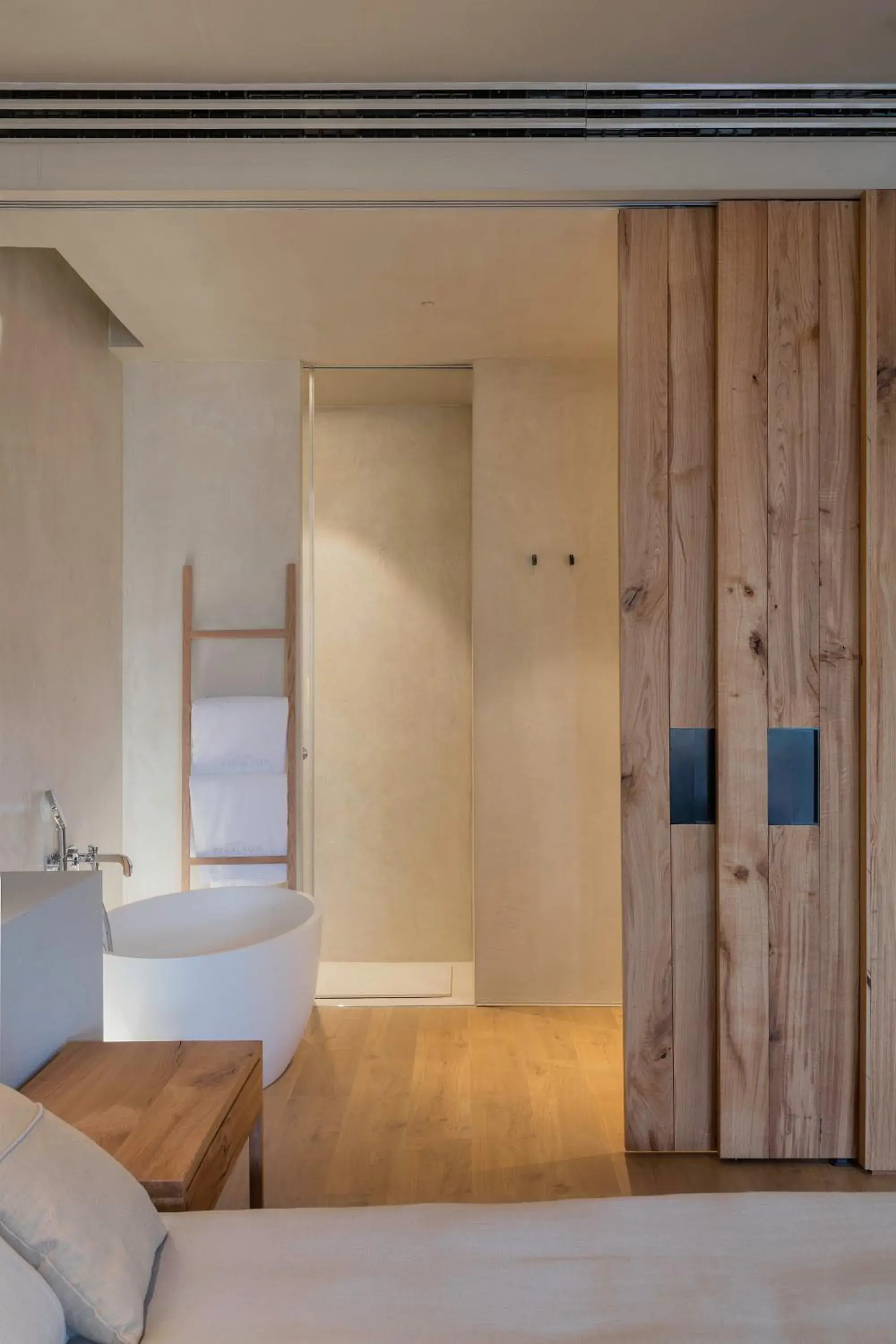 Bath, Bathroom in Hotel Peralada Wine Spa & Golf
